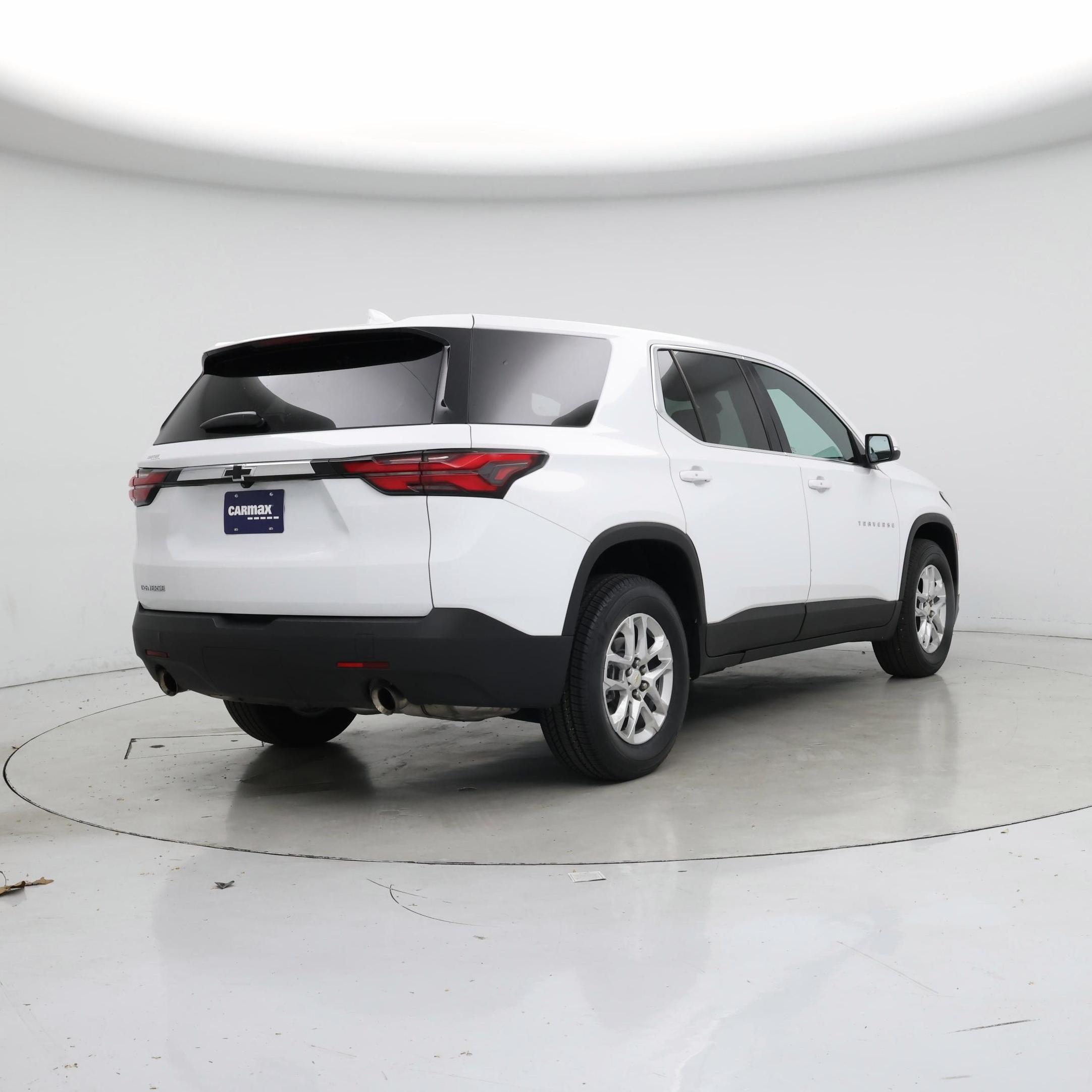Thumbnail: 2023 Chevrolet Traverse - 8