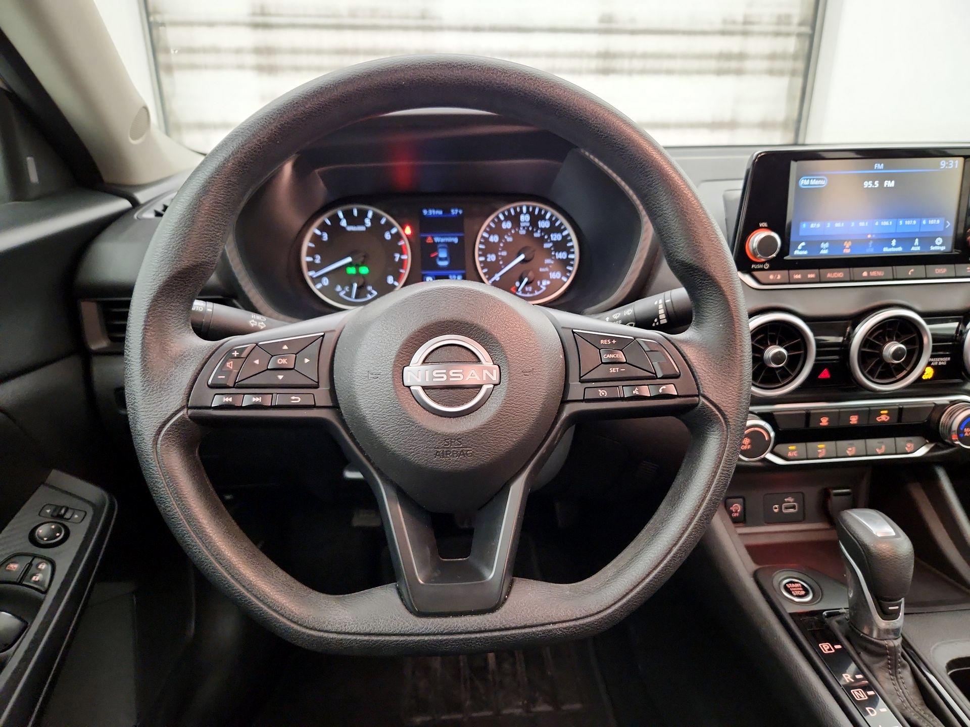 Thumbnail: 2024 Nissan Sentra - 10