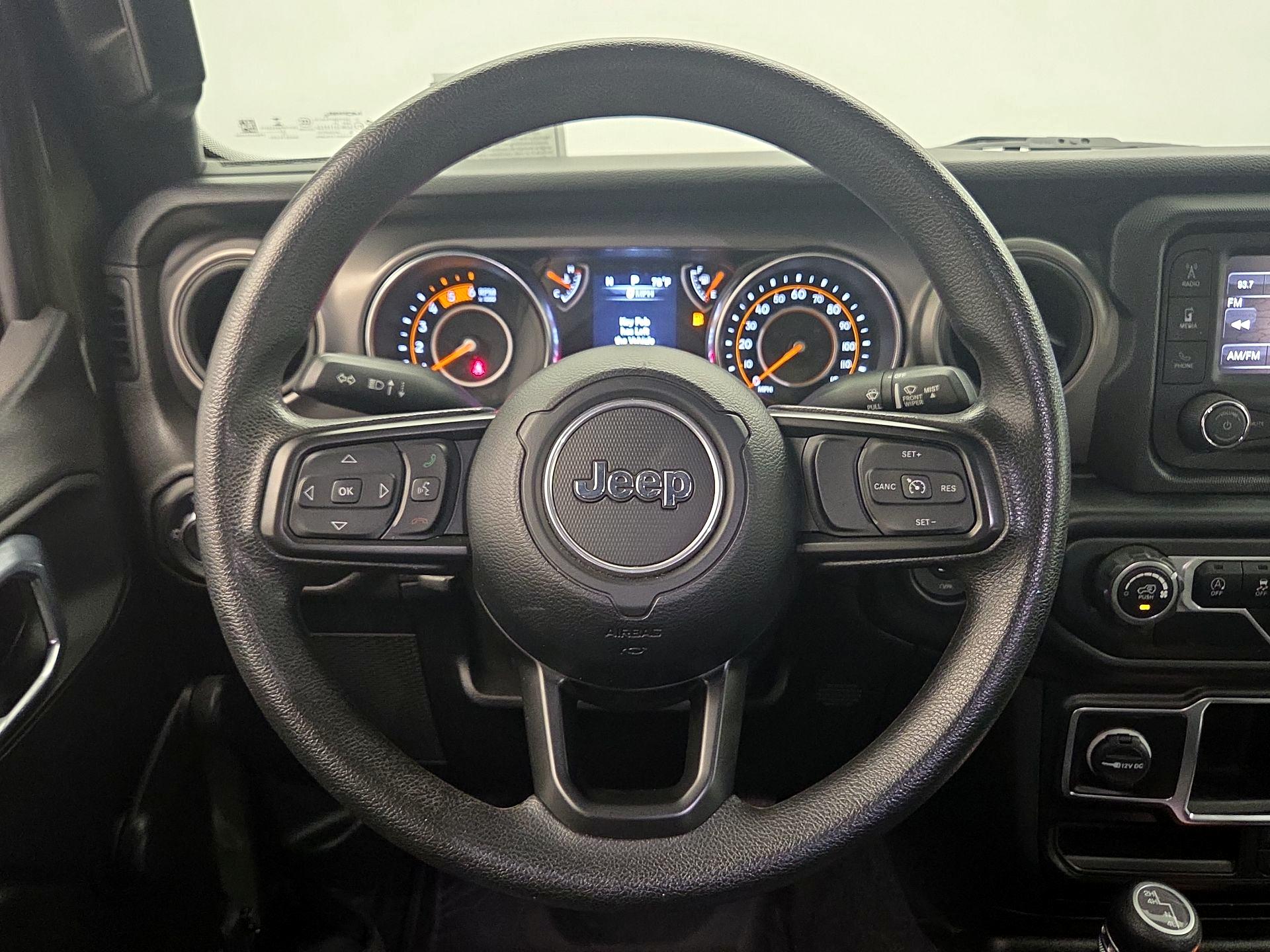 Thumbnail: 2021 Jeep Wrangler - 10