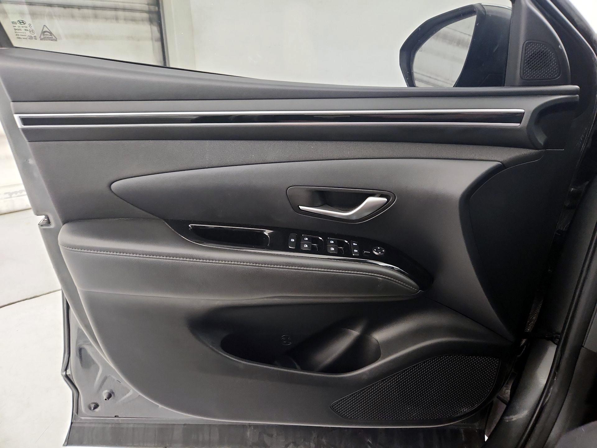 Thumbnail: 2023 Hyundai Tucson - 12