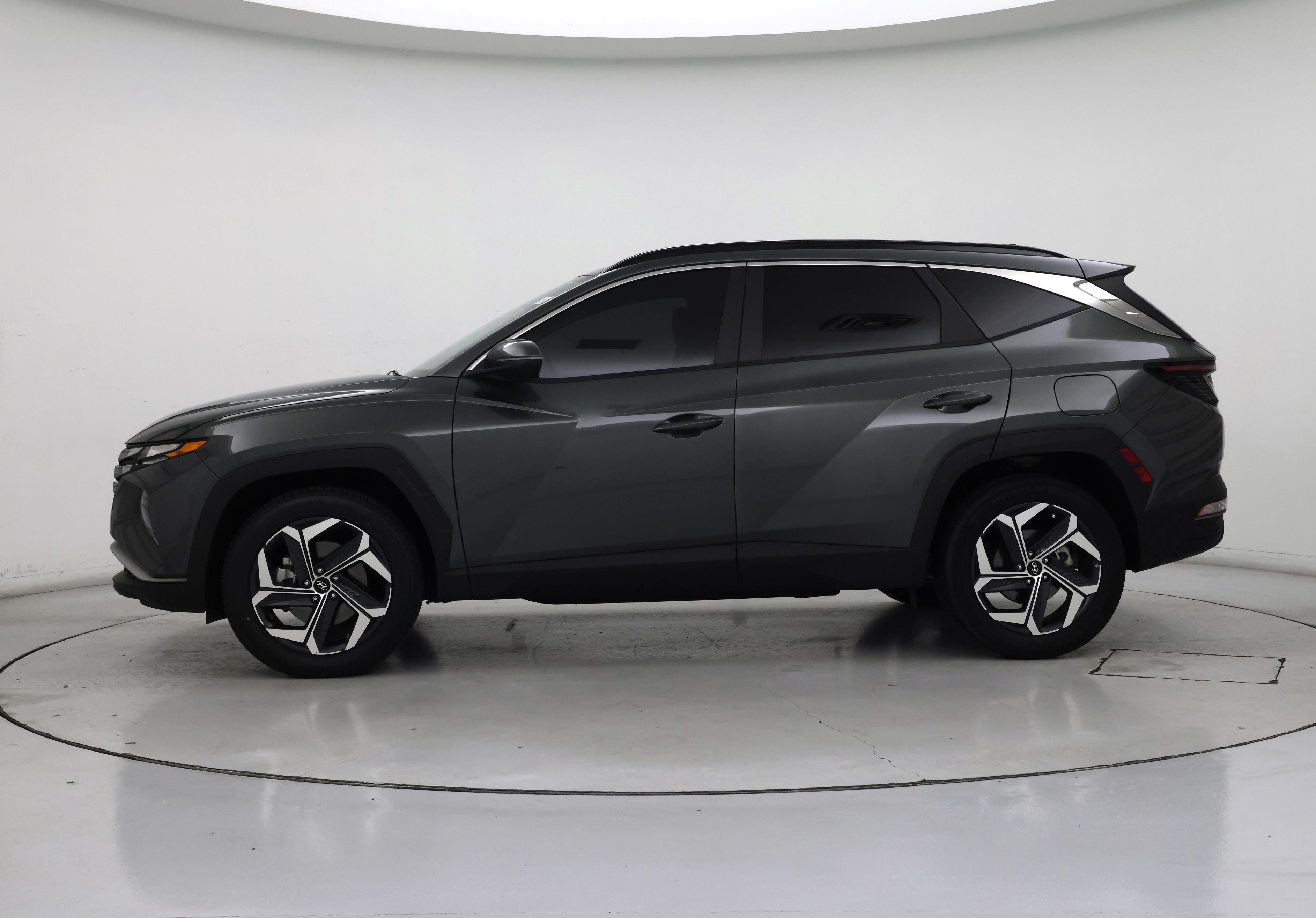 Thumbnail: 2023 Hyundai Tucson - 3