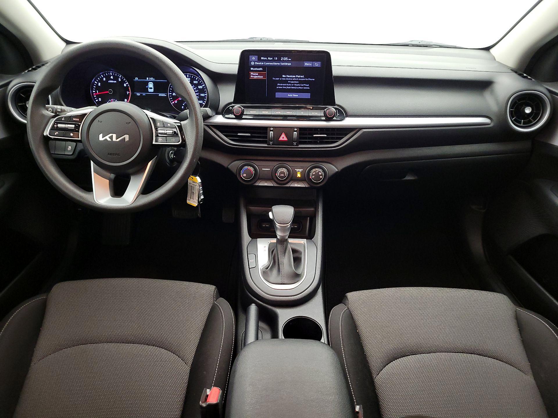 Thumbnail: 2023 Kia Forte - 9