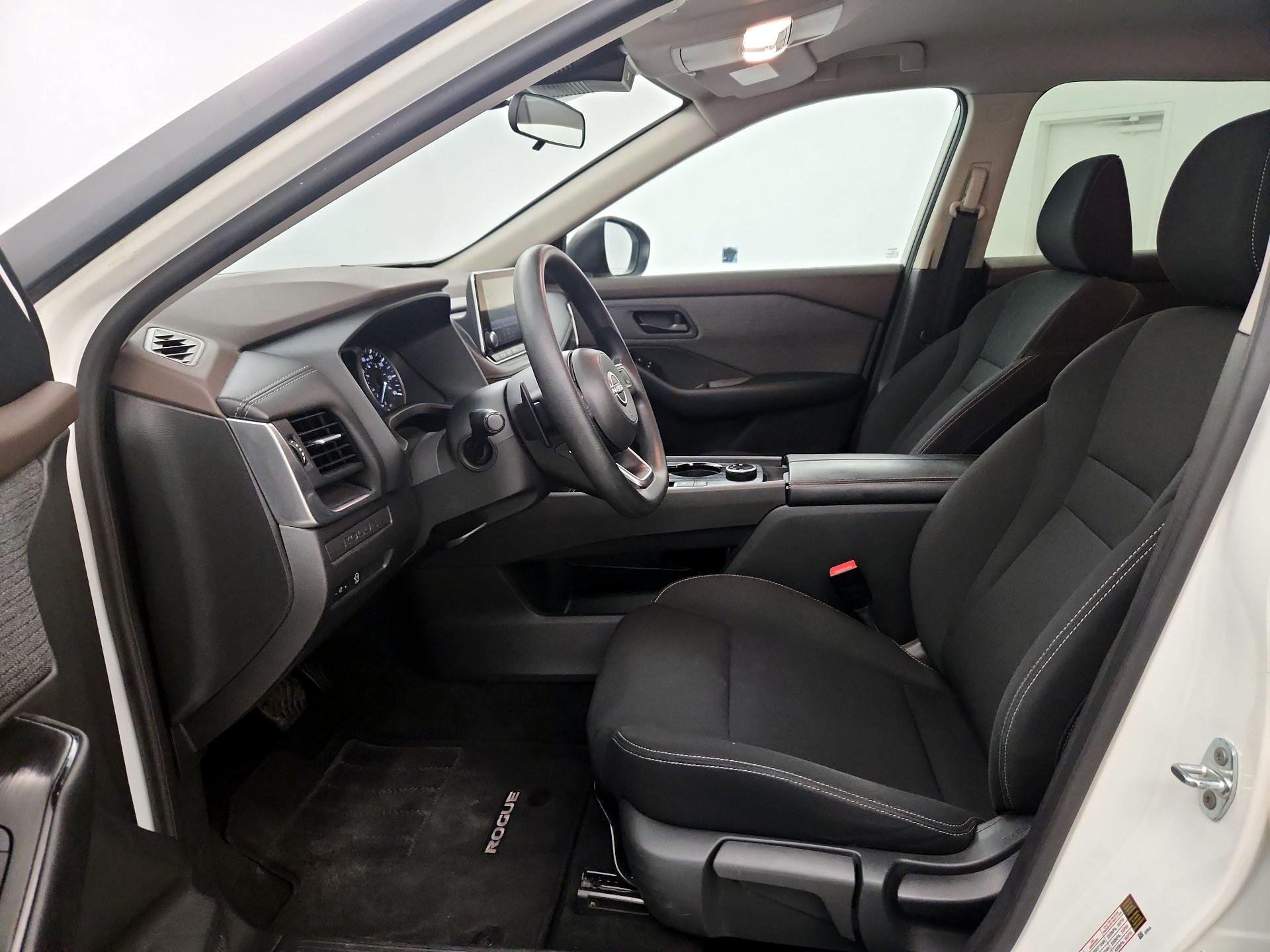 Thumbnail: 2023 Nissan Rogue - 11