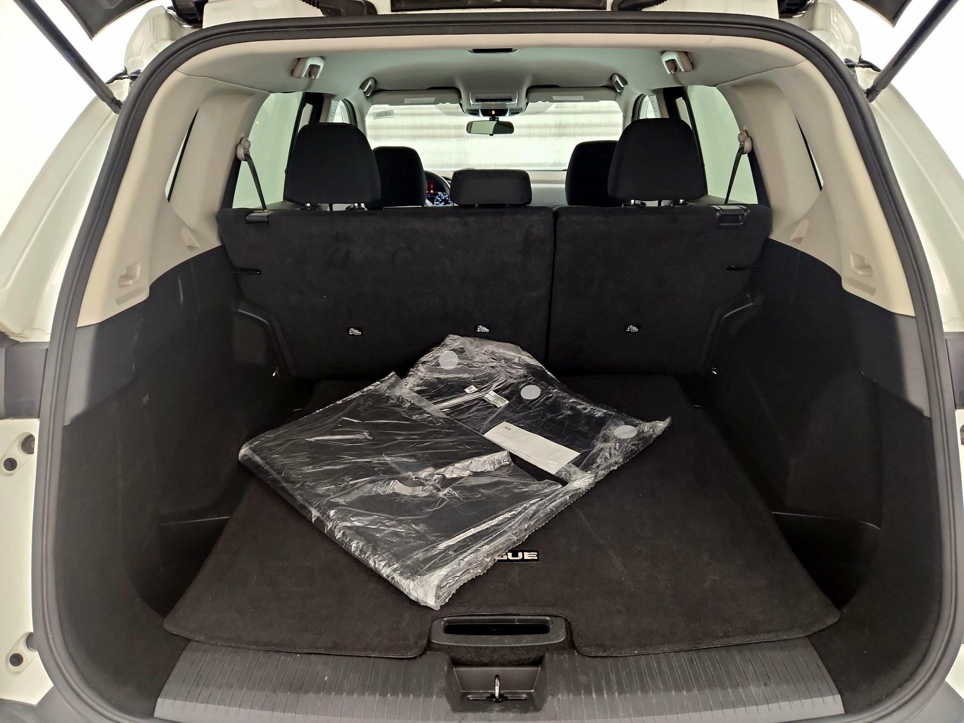 Thumbnail: 2023 Nissan Rogue - 20