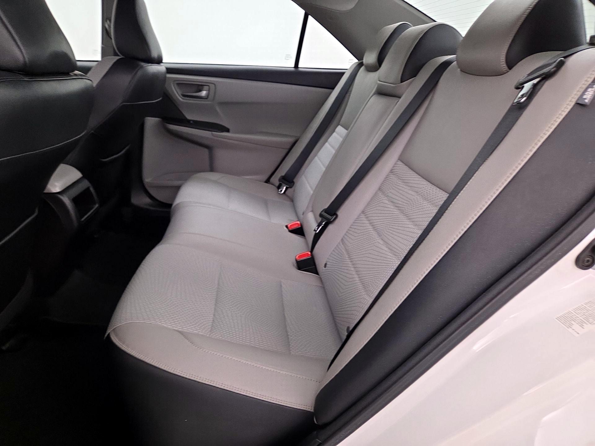 Thumbnail: 2017 Toyota Camry - 19