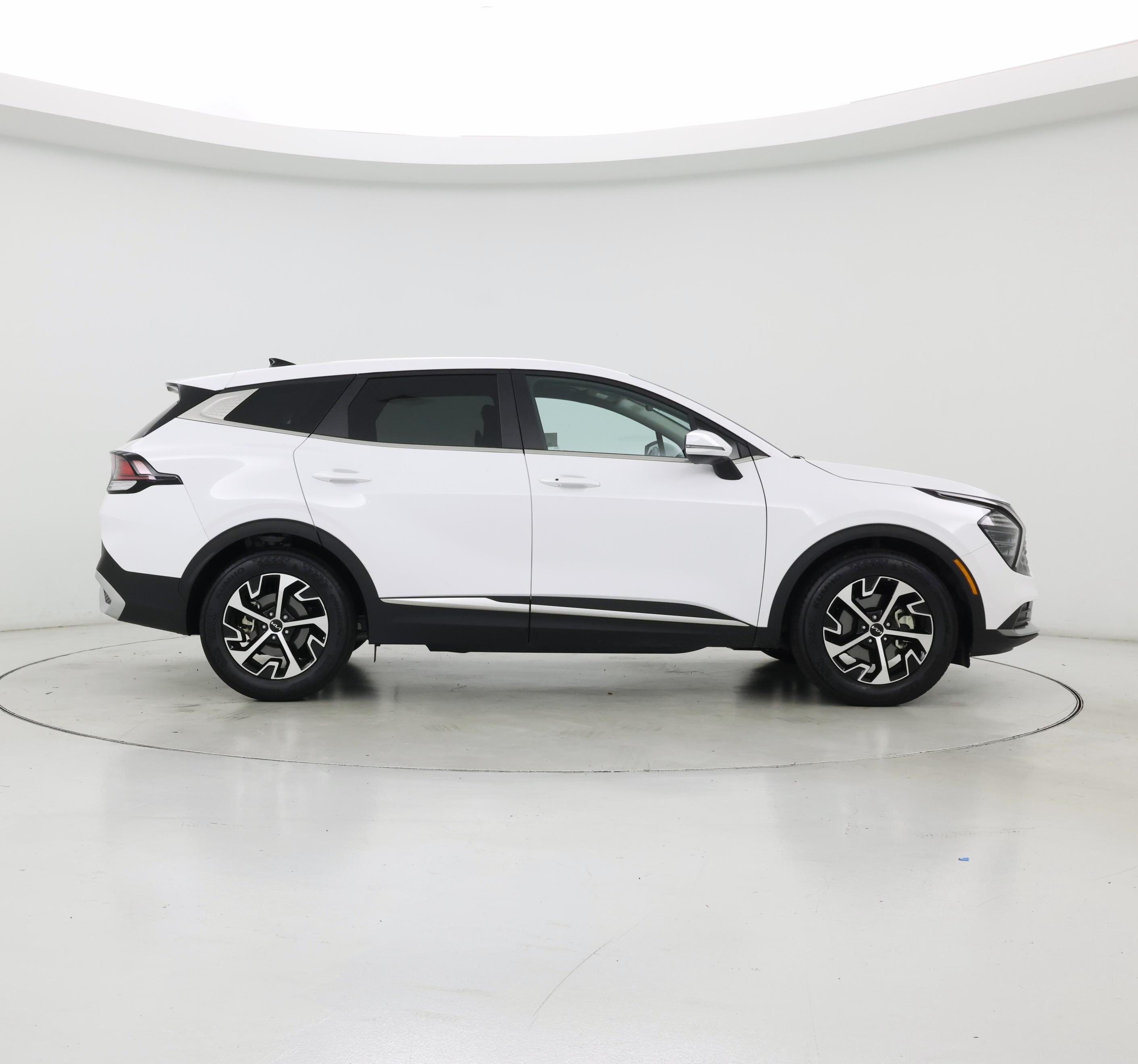 Thumbnail: 2025 Kia Sportage - 7