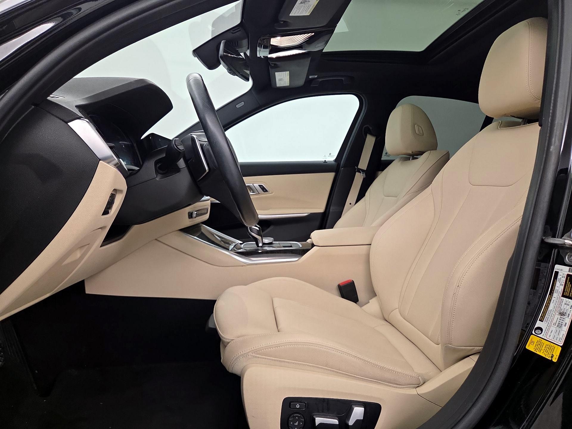 Thumbnail: 2021 BMW 3 Series - 11