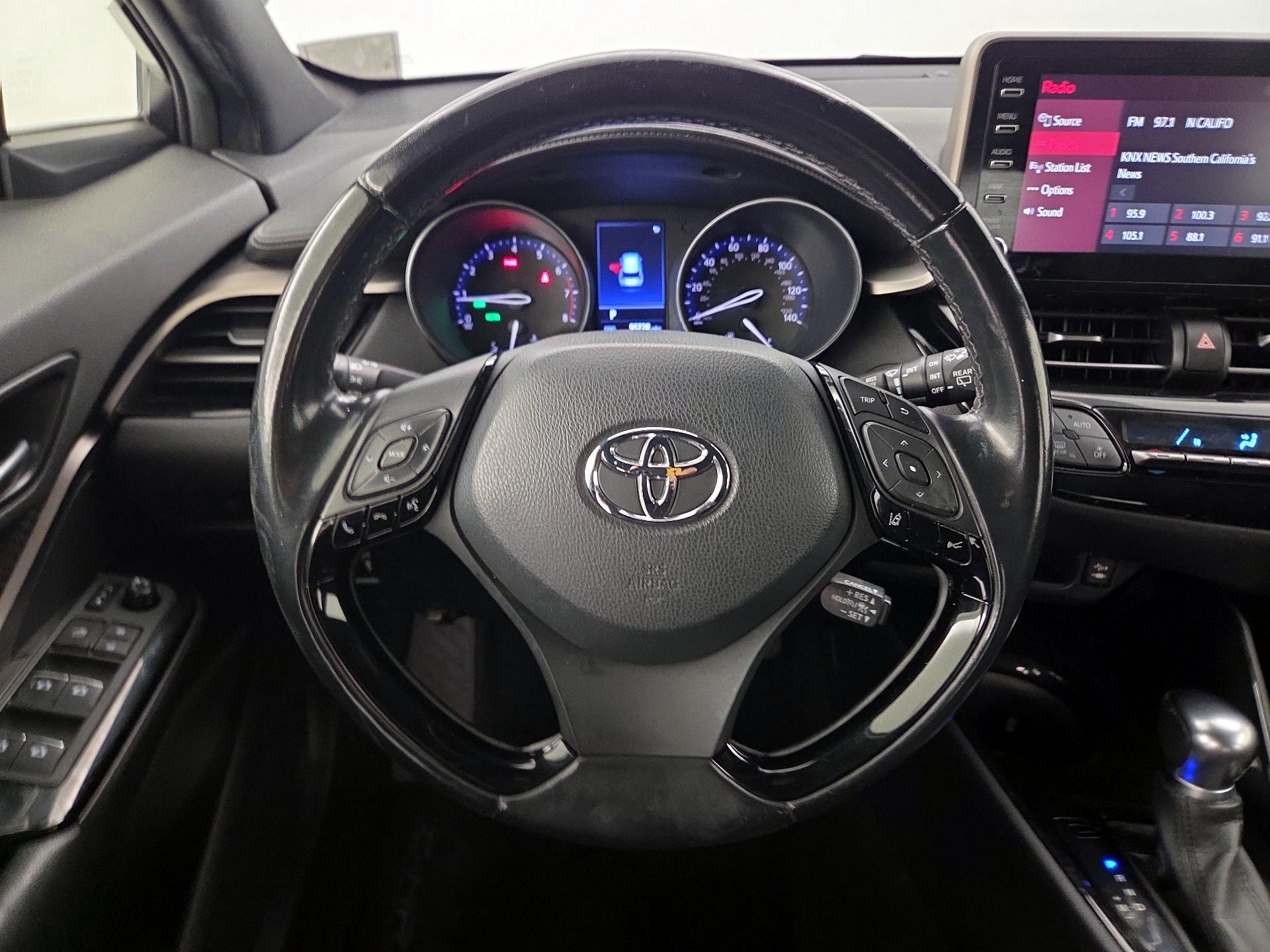 Thumbnail: 2019 Toyota C-HR - 10