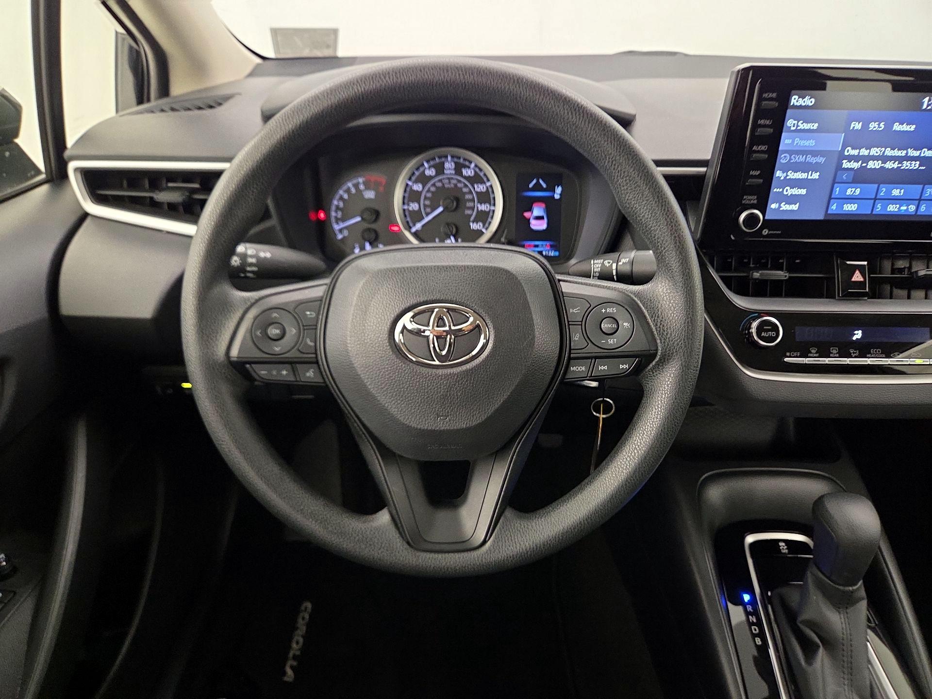 Thumbnail: 2022 Toyota Corolla - 10