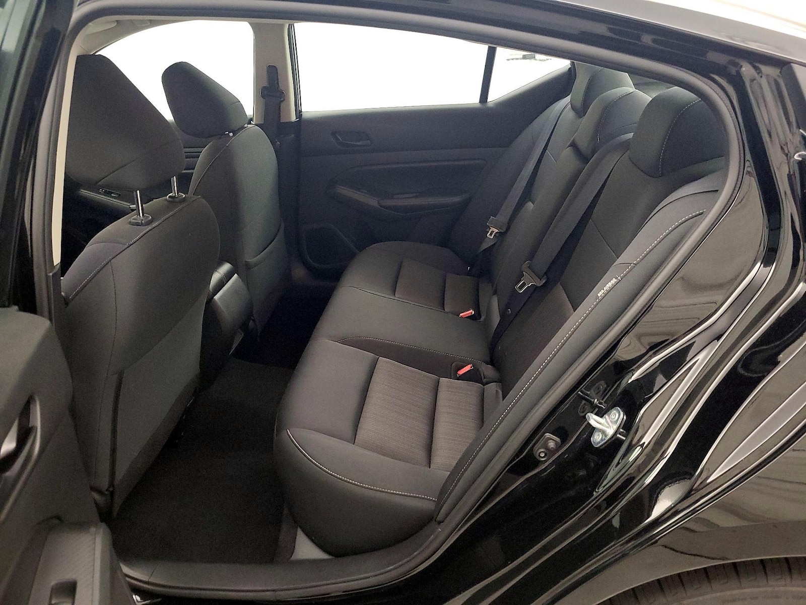 2024 Nissan Altima SV - Photo 20
