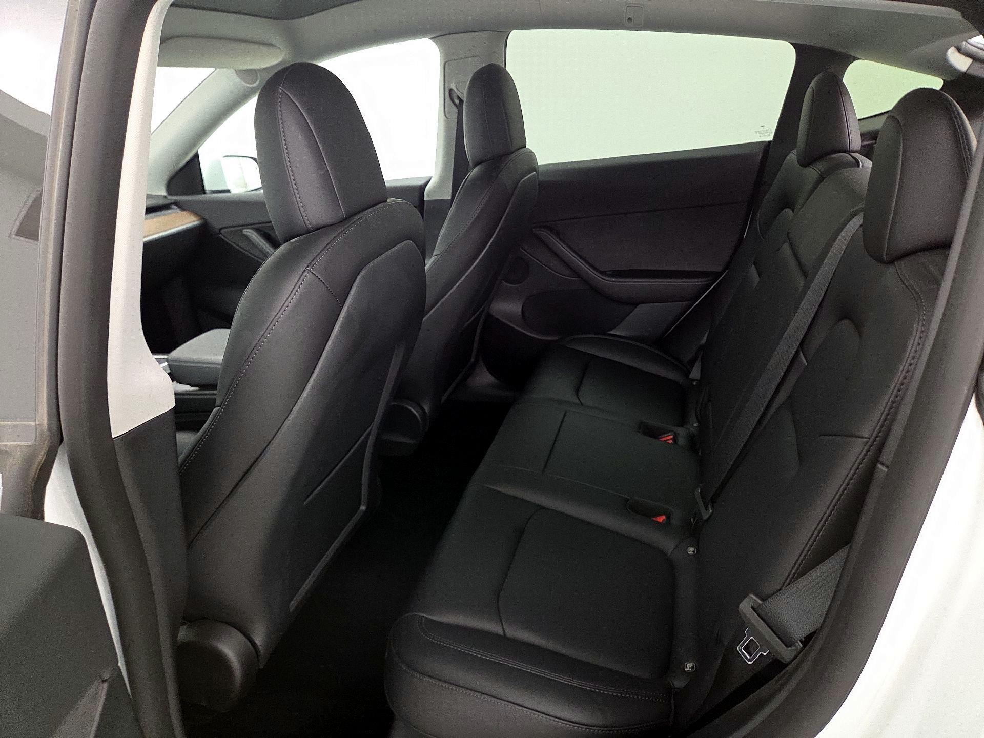 Thumbnail: 2022 Tesla Model Y - 18