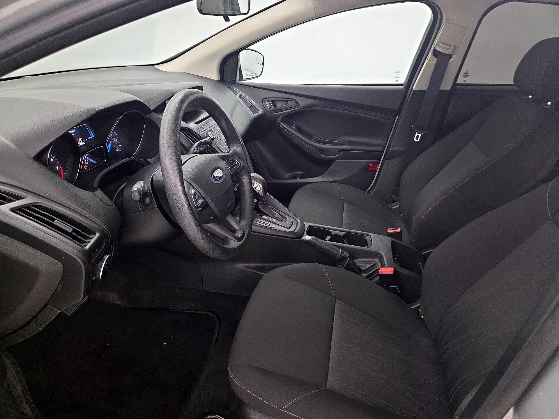 Thumbnail: 2017 Ford Focus - 11