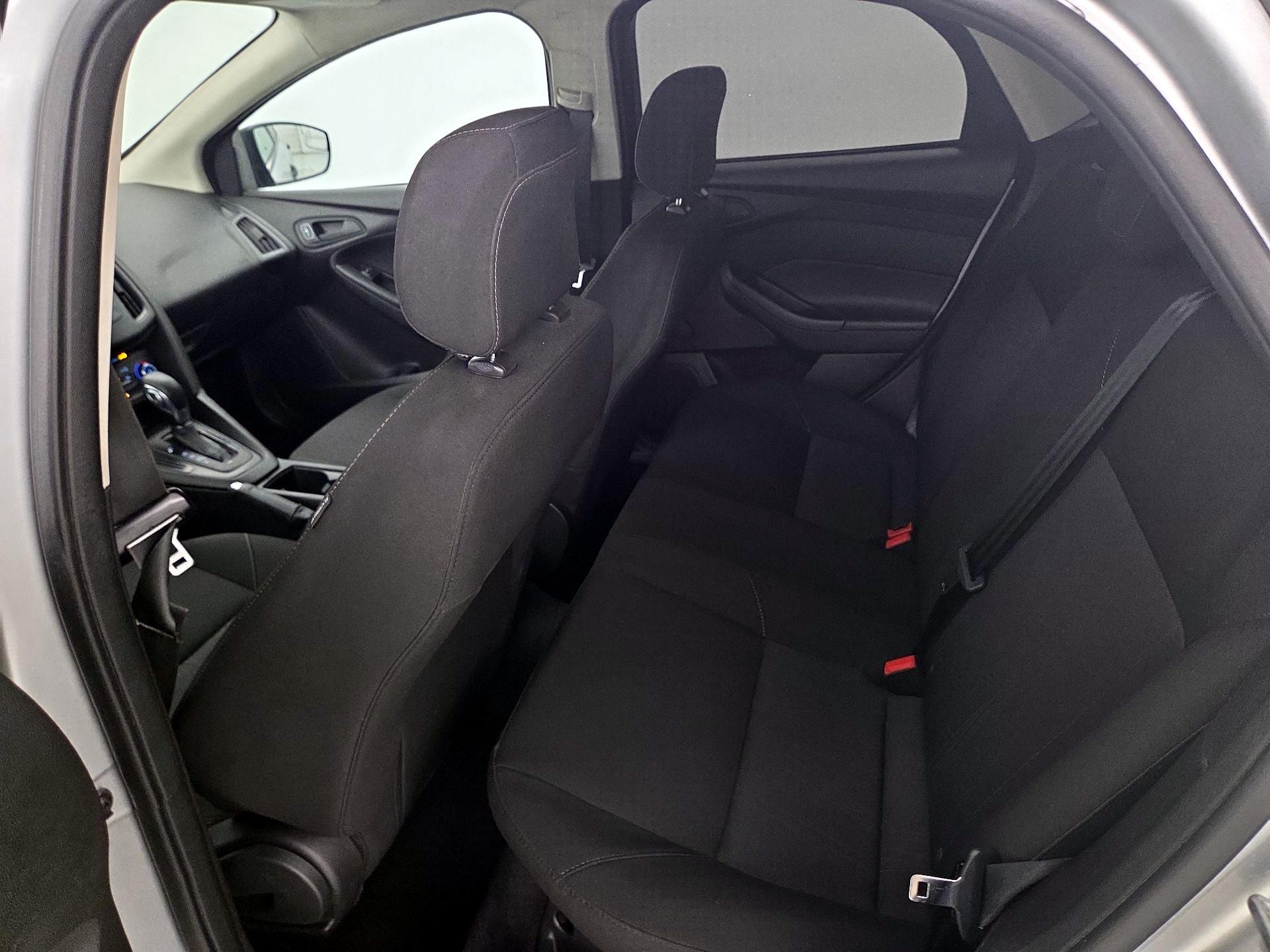 Thumbnail: 2017 Ford Focus - 19