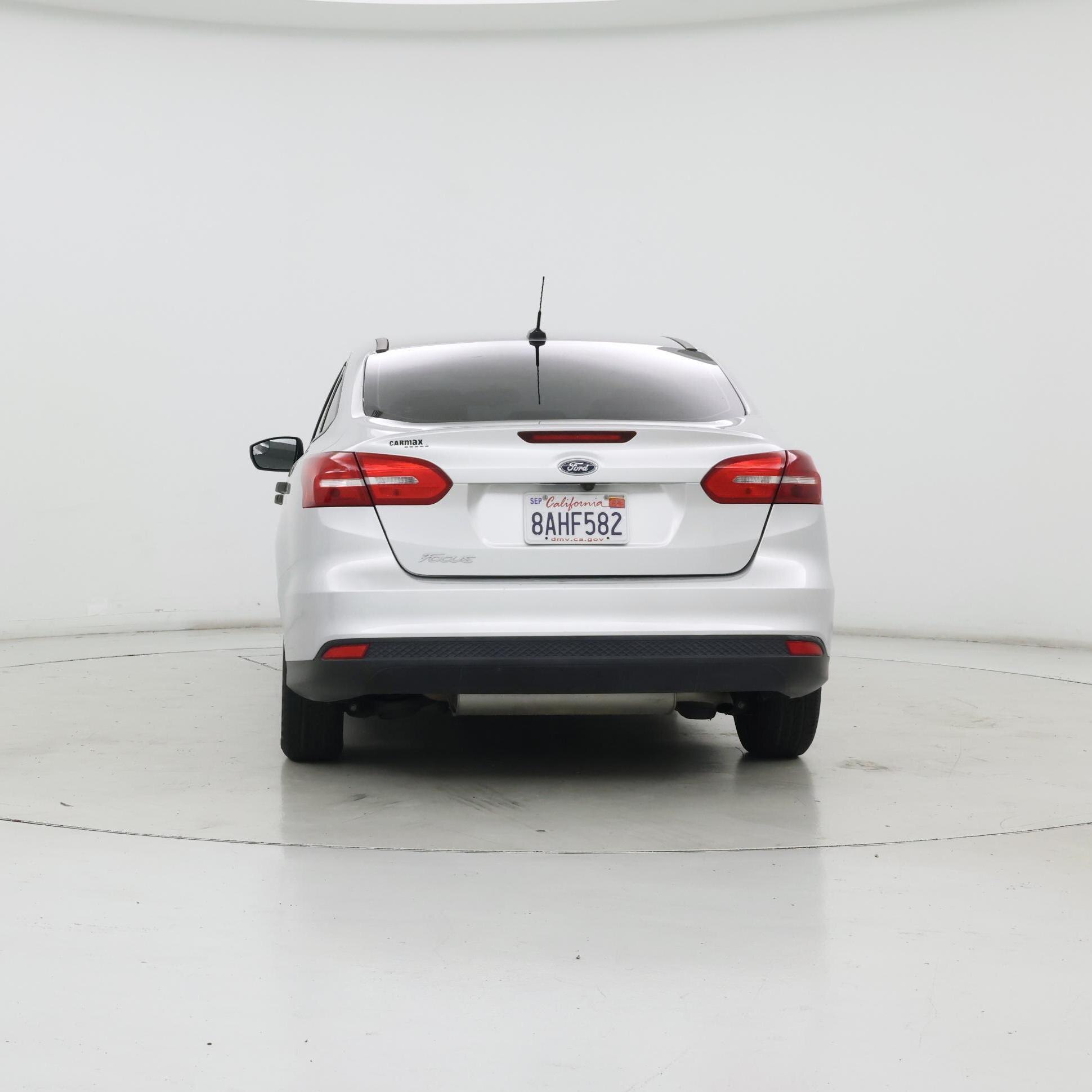 Thumbnail: 2017 Ford Focus - 6