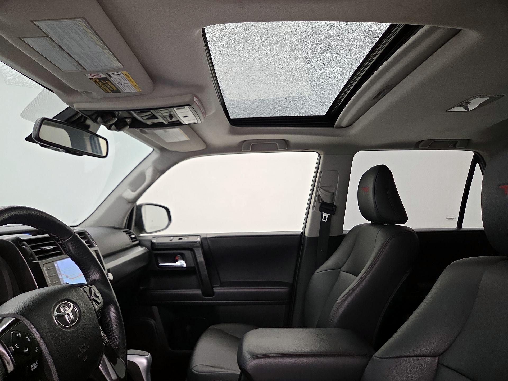 Thumbnail: 2023 Toyota 4Runner - 20