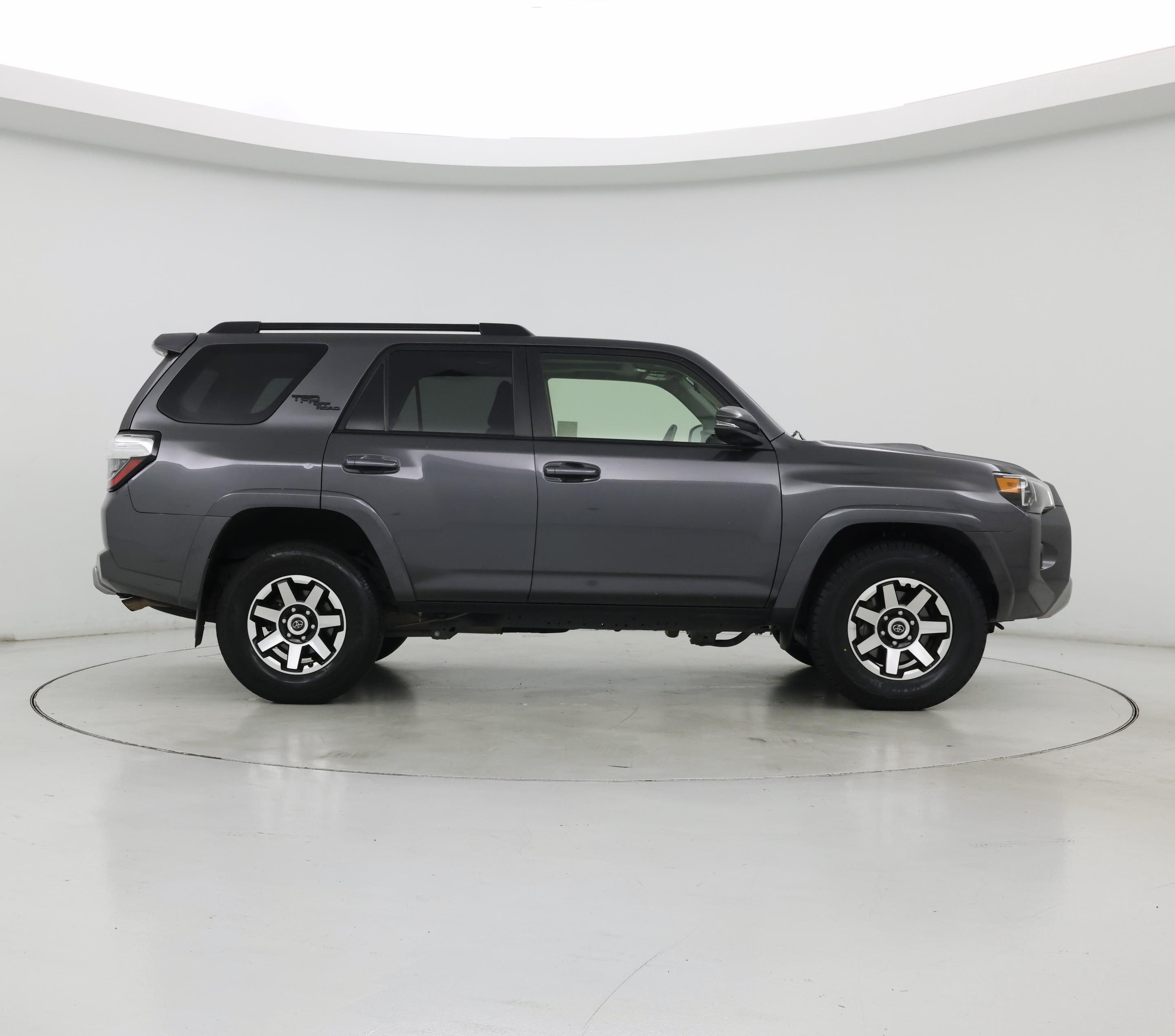 Thumbnail: 2023 Toyota 4Runner - 7