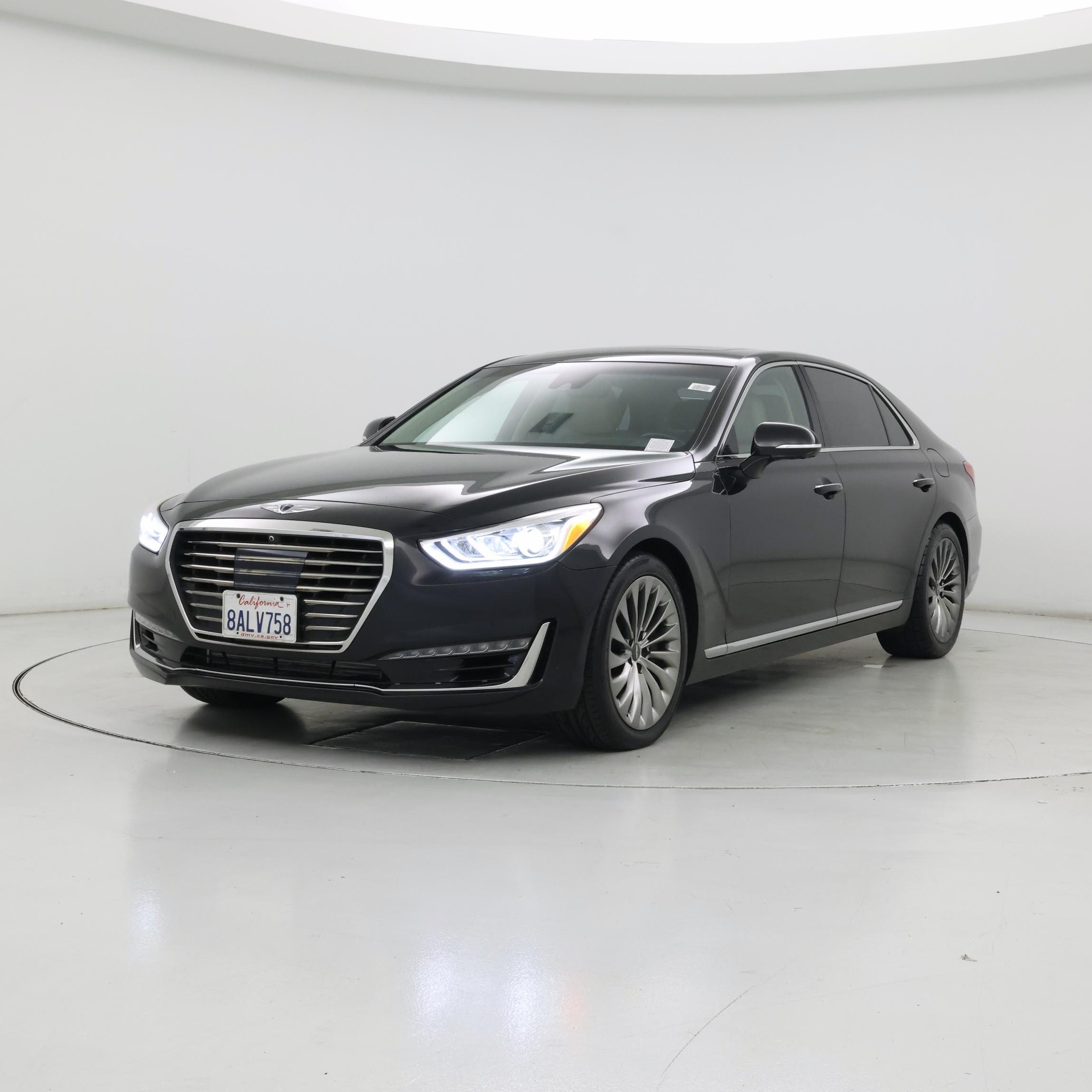 Thumbnail: 2018 Genesis G90 - 4
