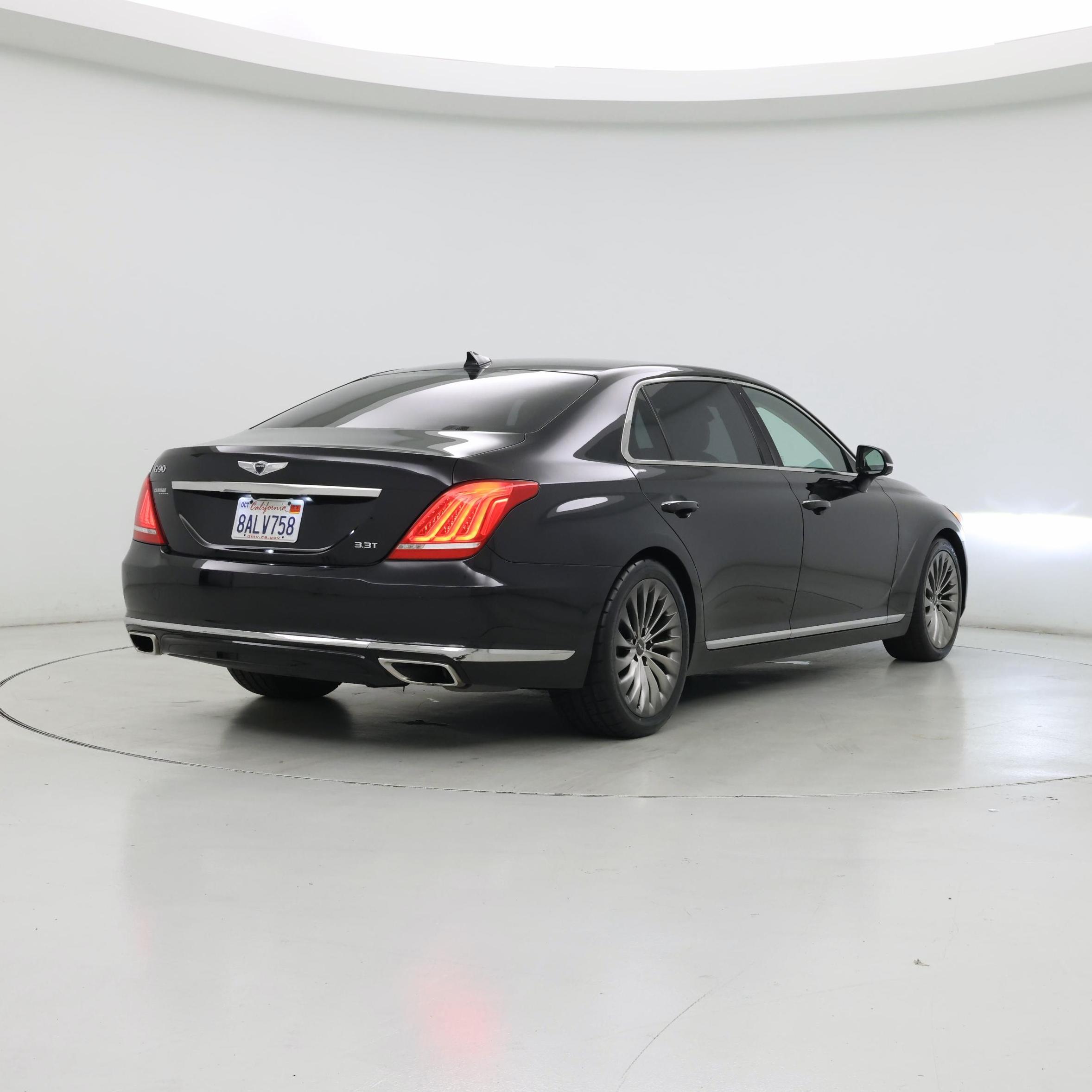 Thumbnail: 2018 Genesis G90 - 8