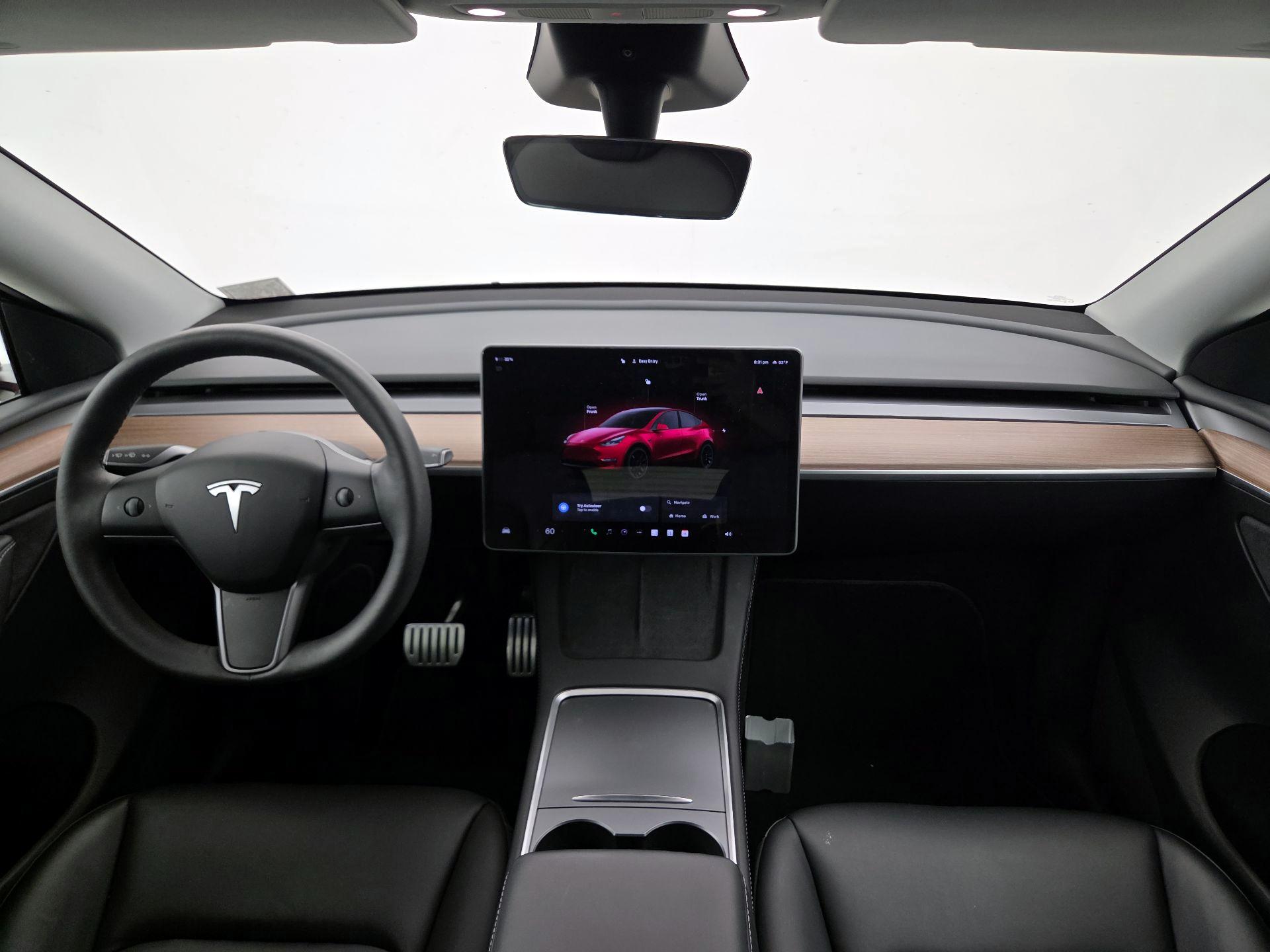 Thumbnail: 2025 Tesla Model Y - 9