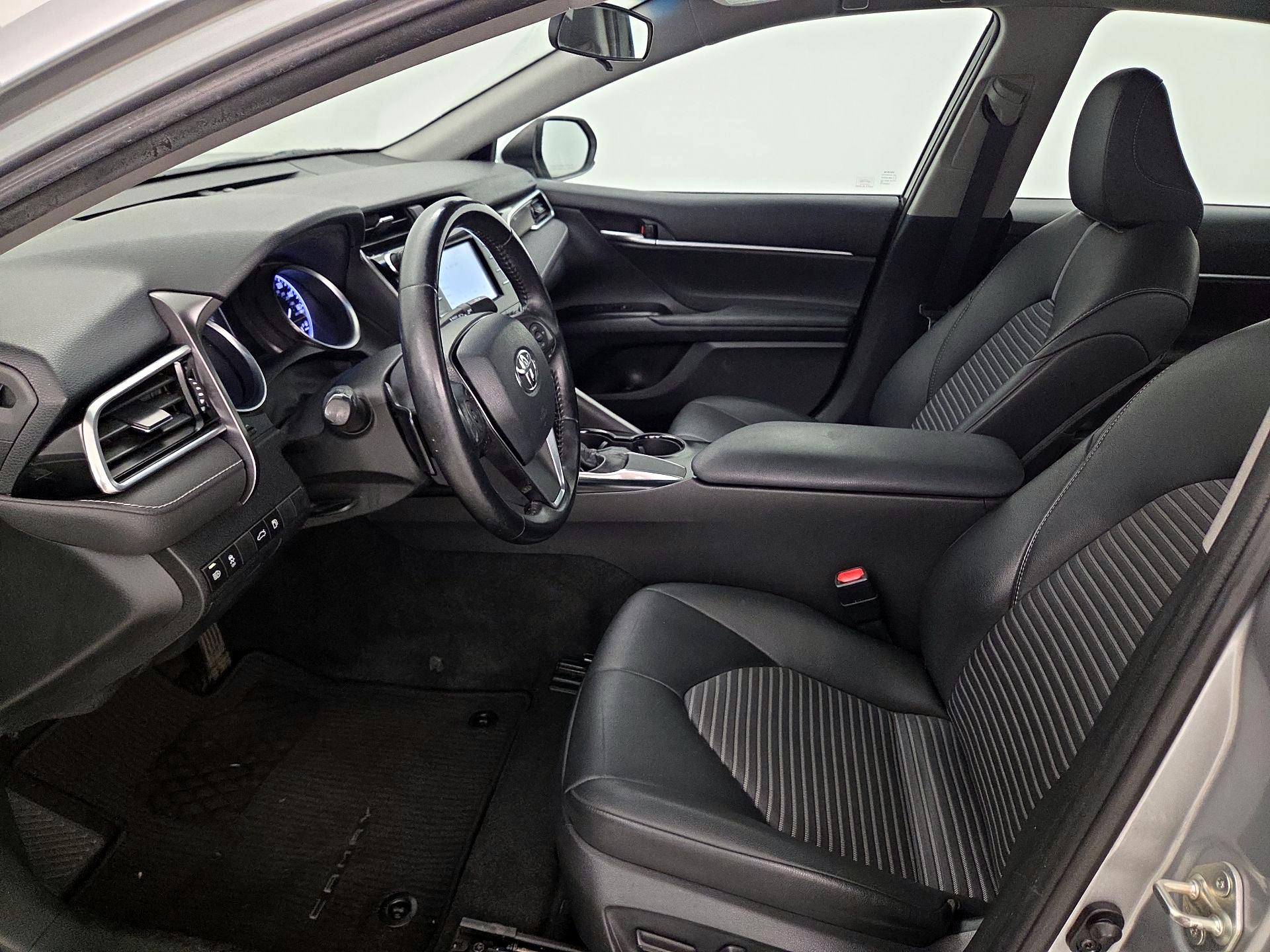 Thumbnail: 2018 Toyota Camry - 11