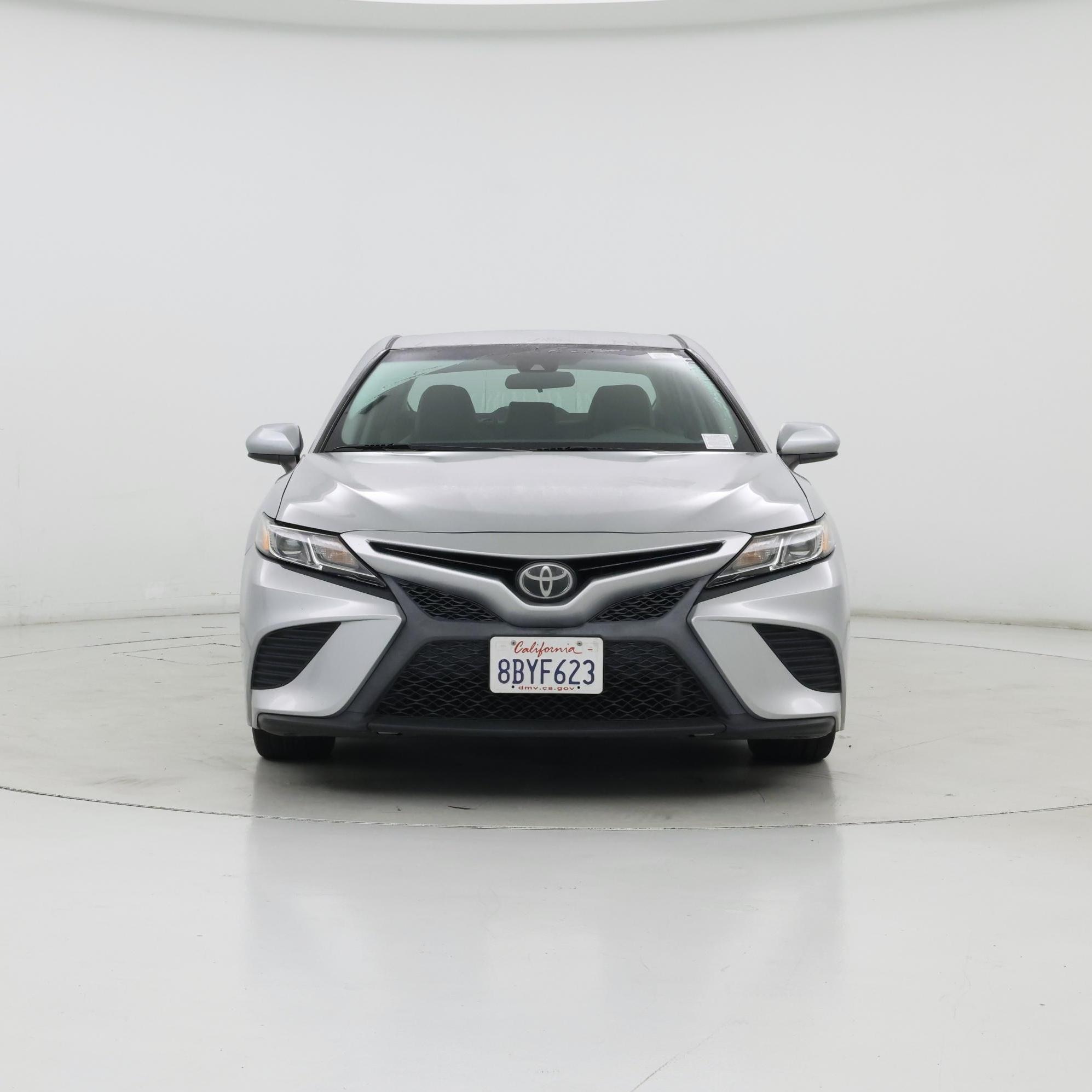 Thumbnail: 2018 Toyota Camry - 5