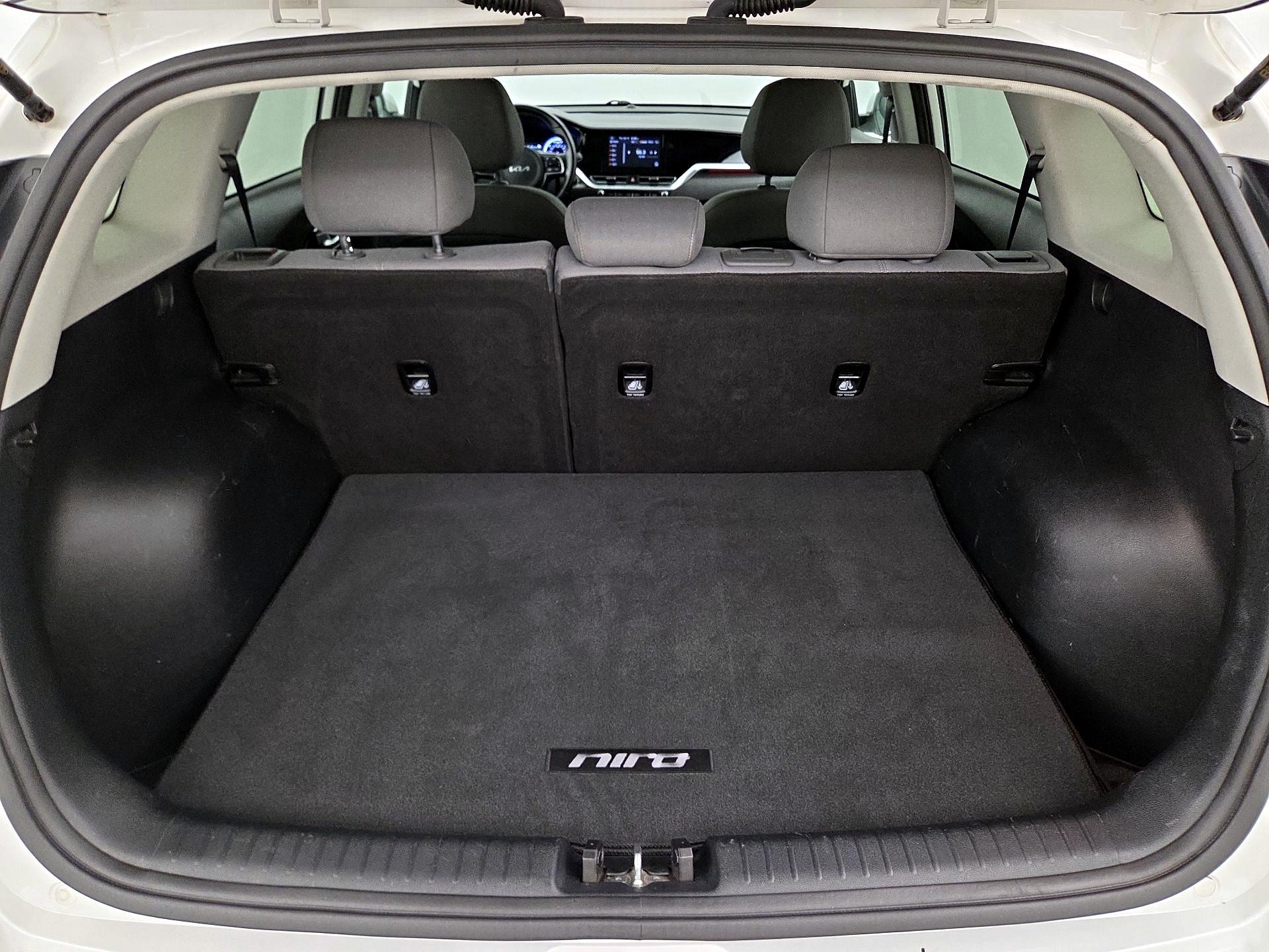 Thumbnail: 2022 Kia Niro - 20