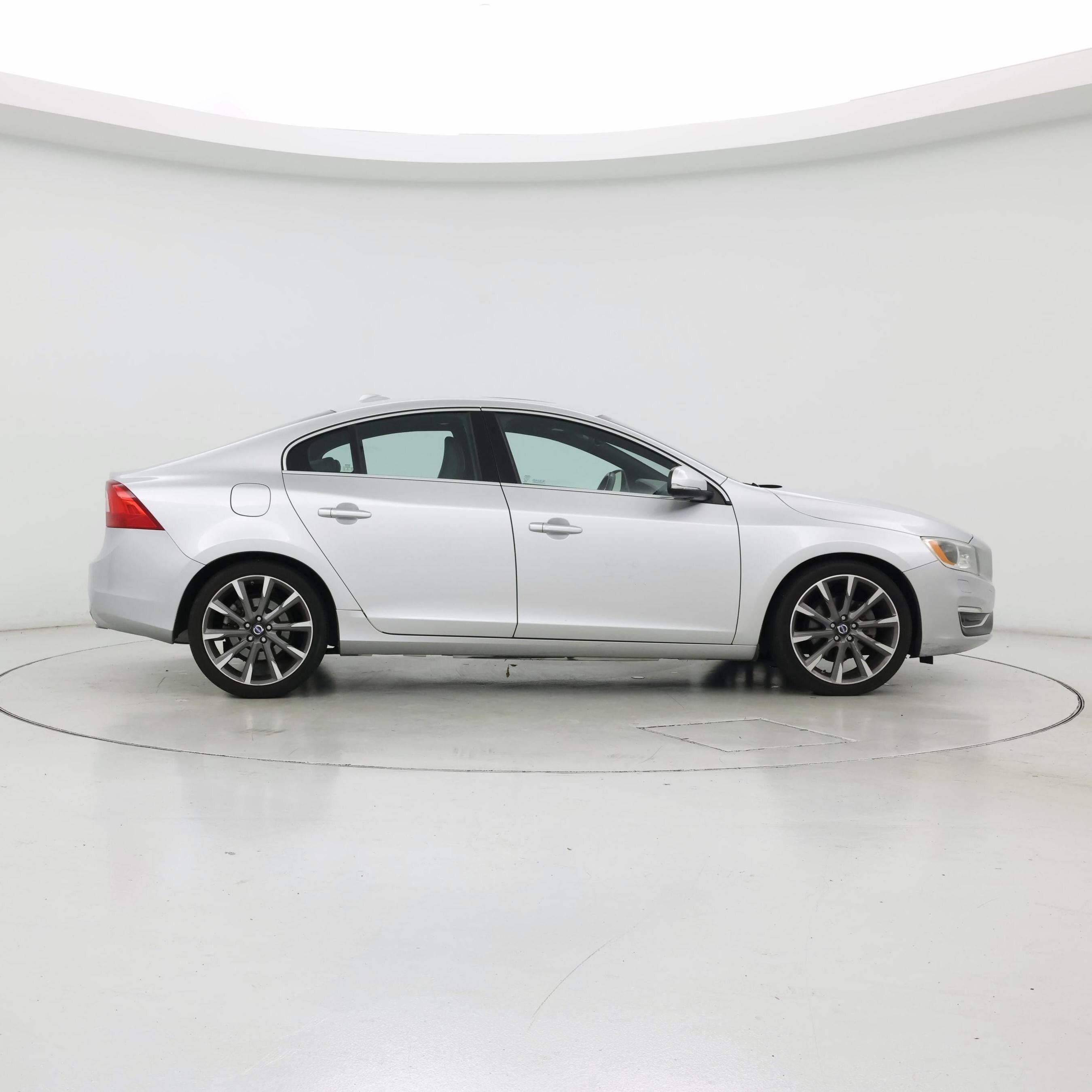 Thumbnail: 2015 Volvo S60 - 7