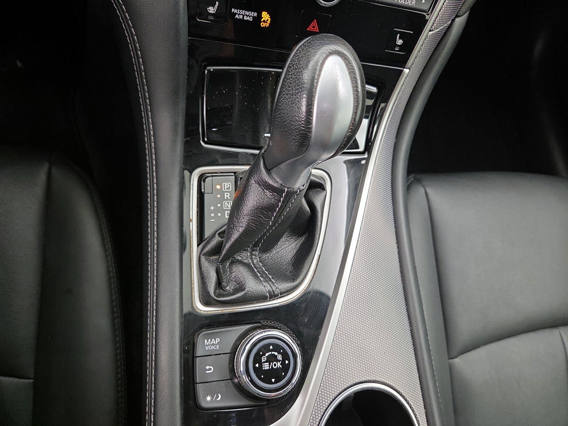 Thumbnail: 2016 INFINITI Q50 - 18