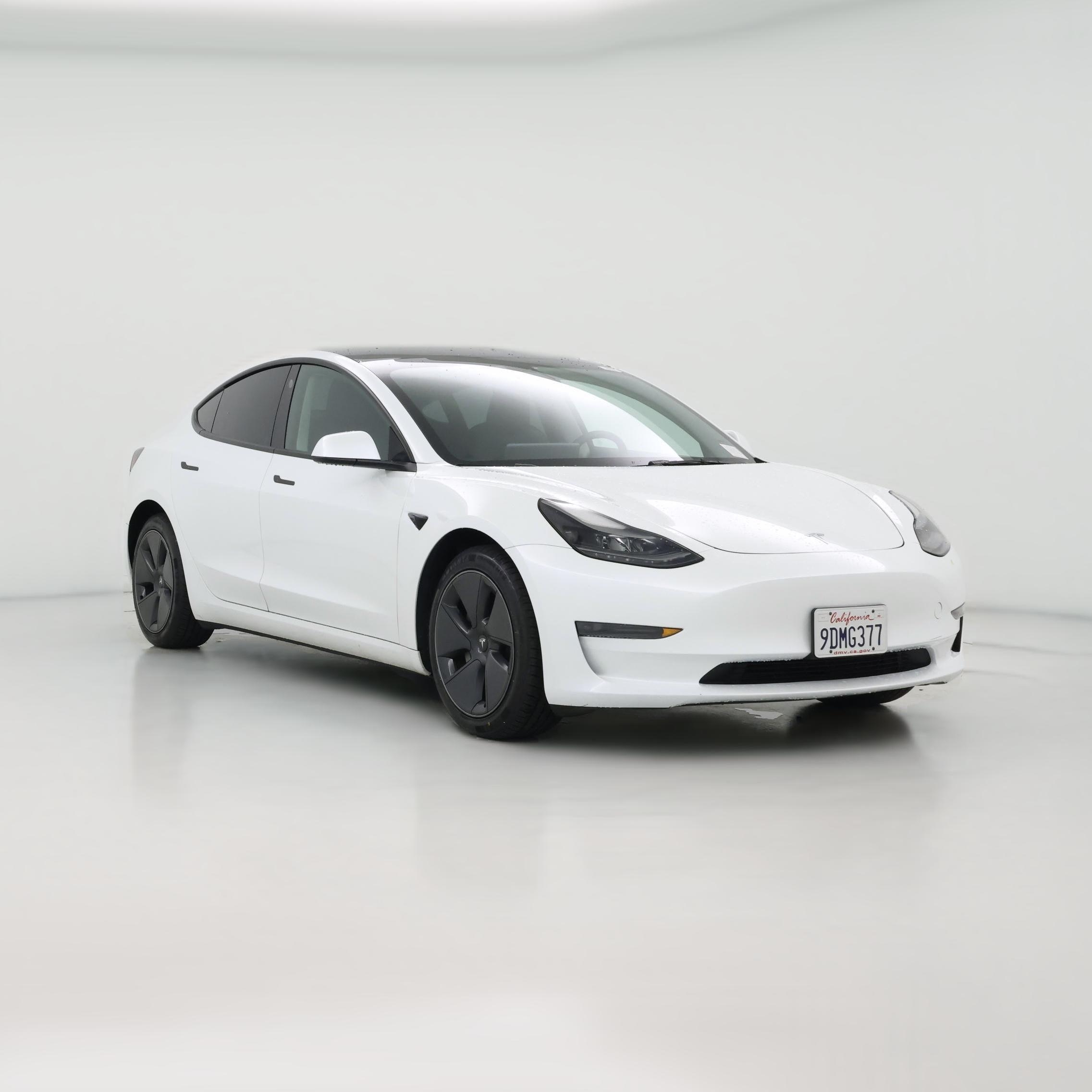 Thumbnail: 2023 Tesla Model 3 - 1