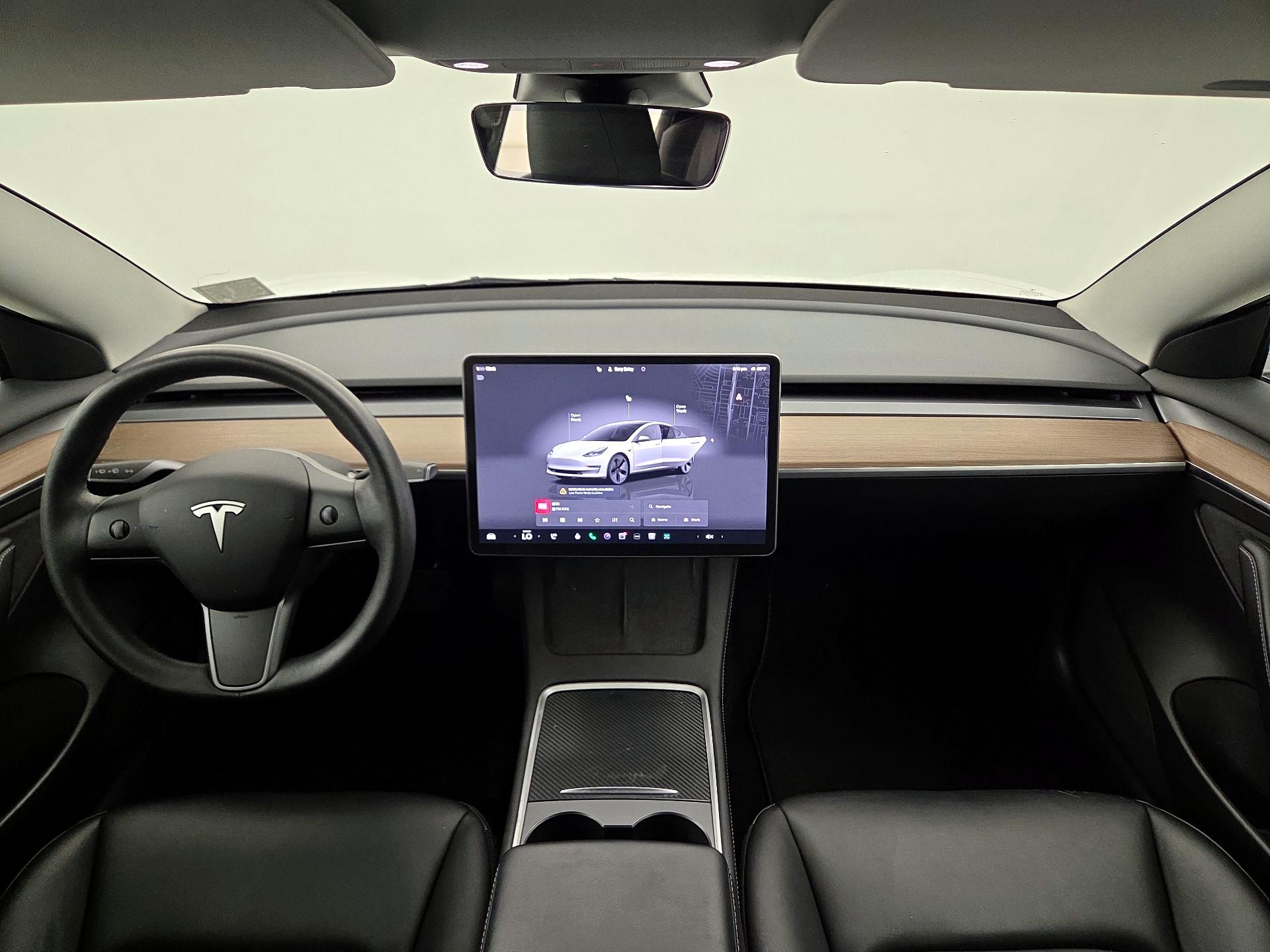 Thumbnail: 2023 Tesla Model 3 - 9