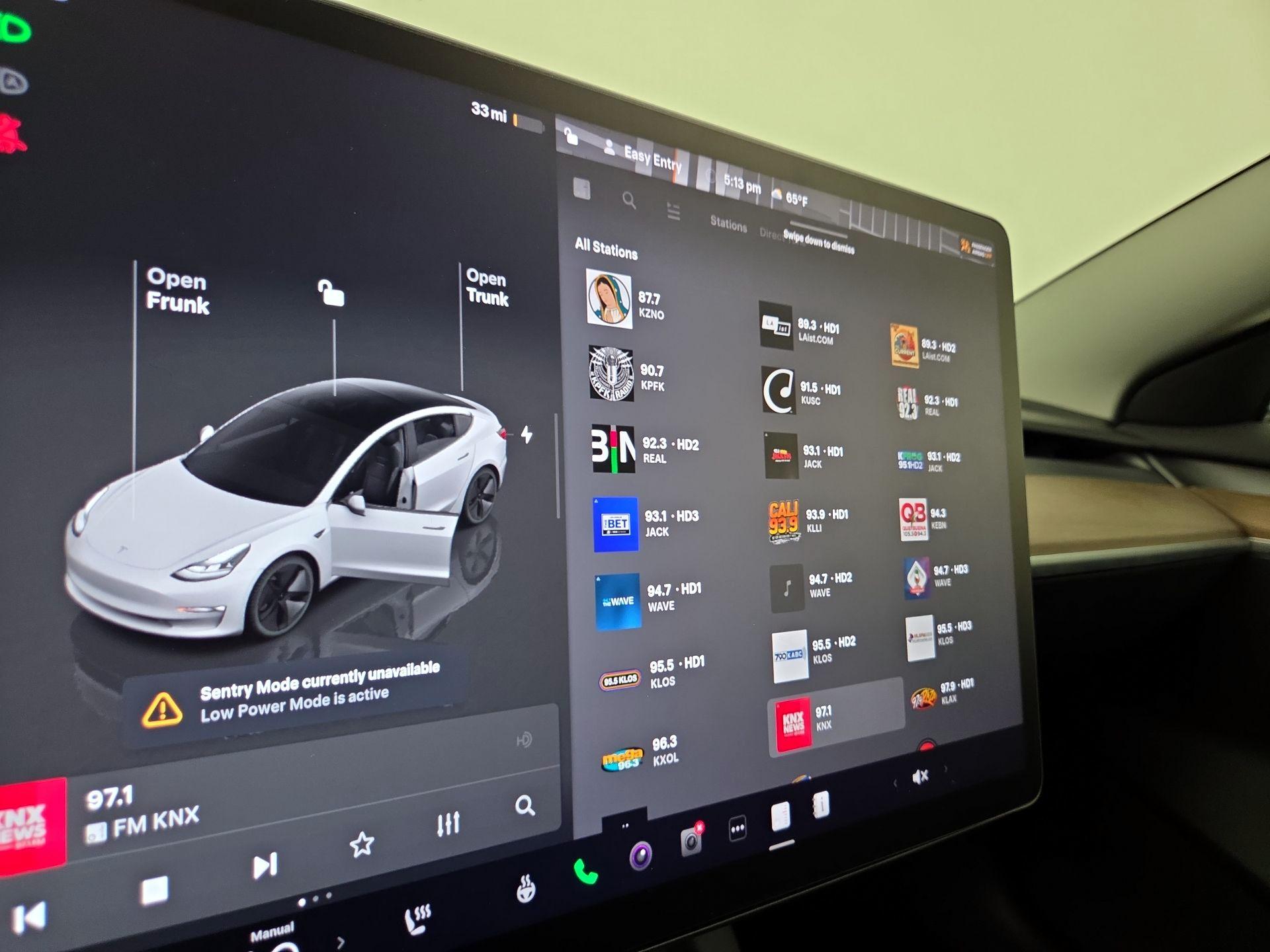 Thumbnail: 2023 Tesla Model 3 - 15