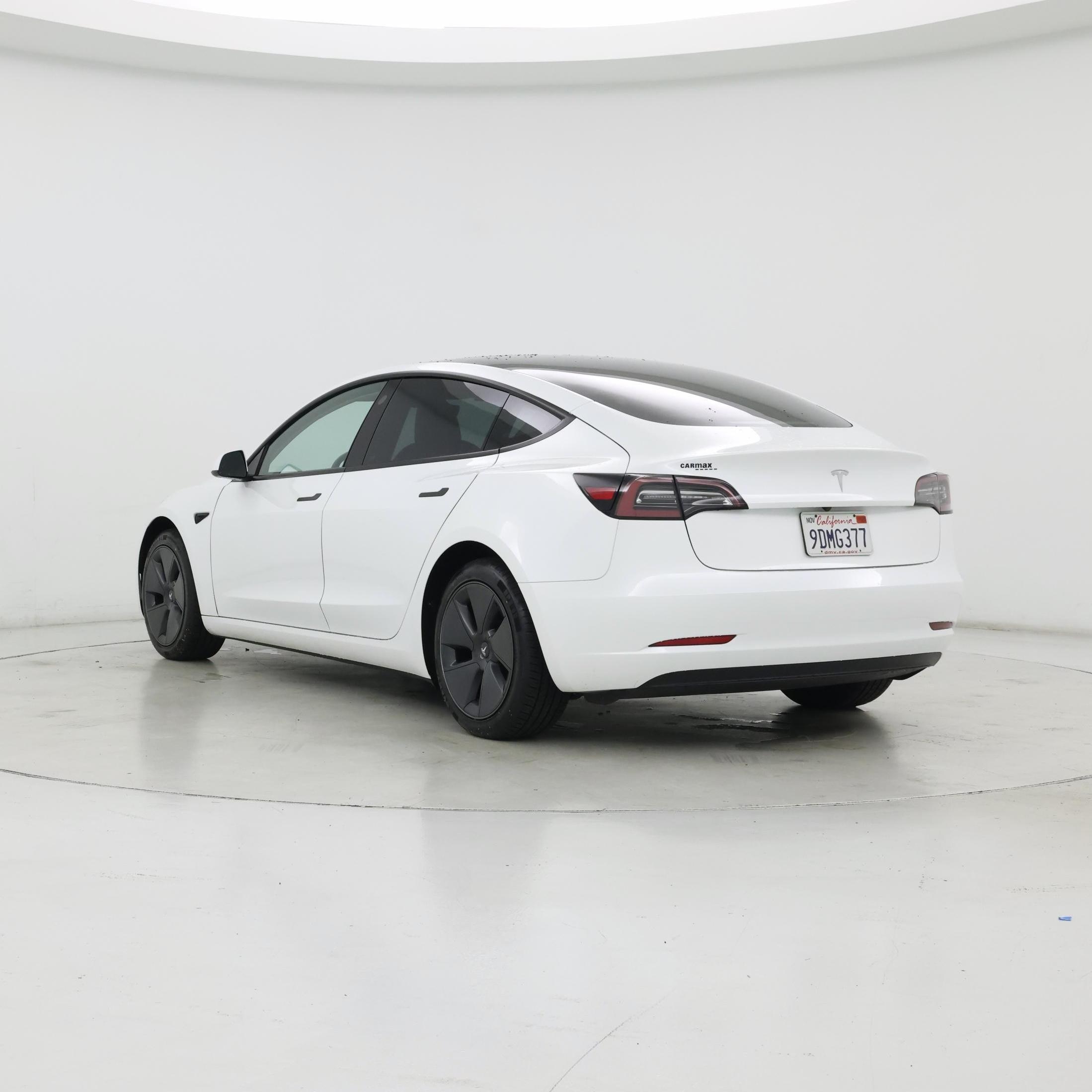 Thumbnail: 2023 Tesla Model 3 - 2