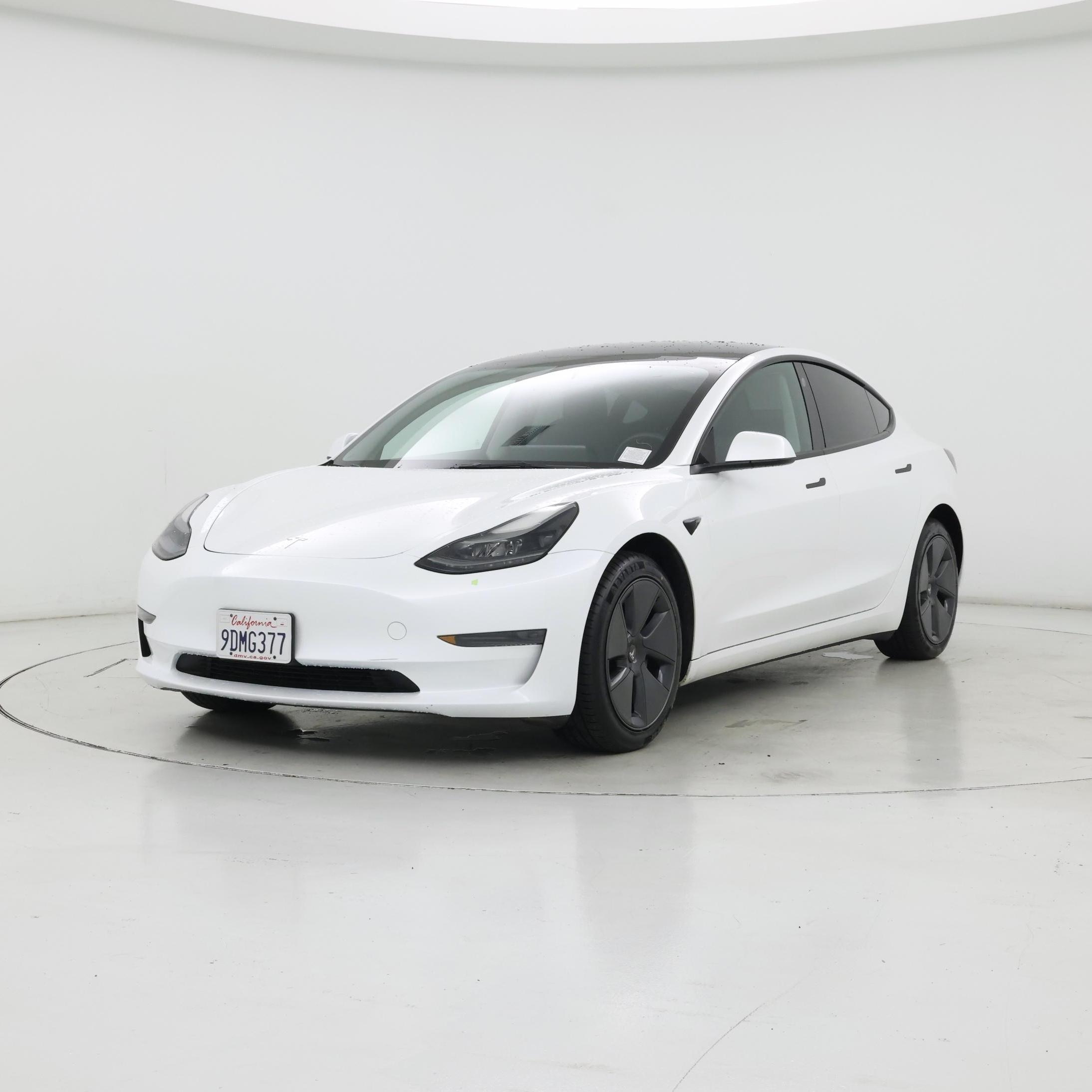 Thumbnail: 2023 Tesla Model 3 - 4