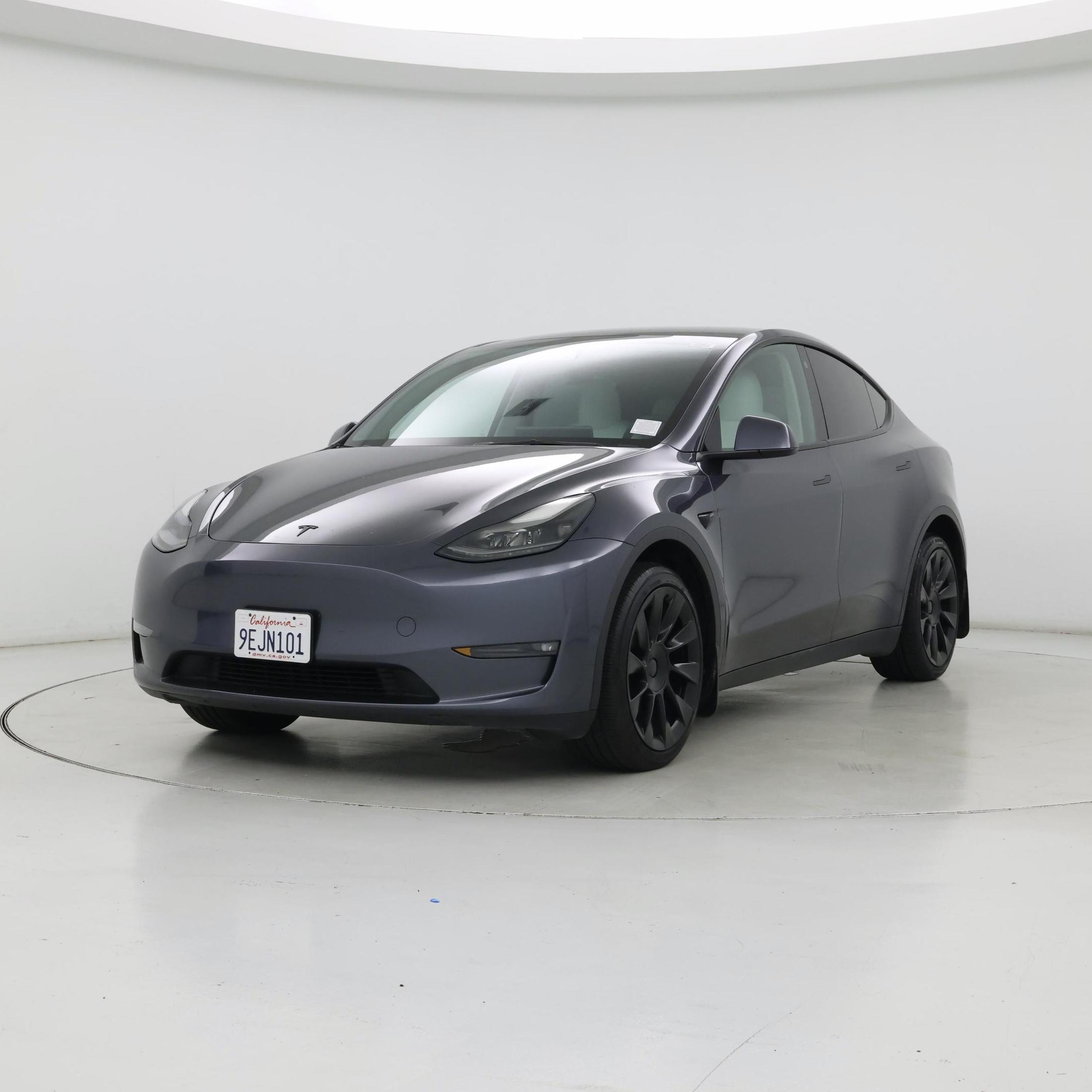 Thumbnail: 2023 Tesla Model Y - 4