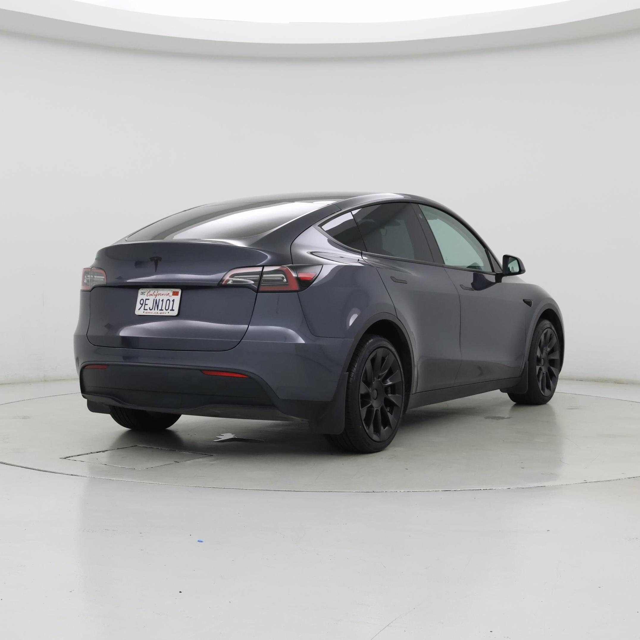 Thumbnail: 2023 Tesla Model Y - 8
