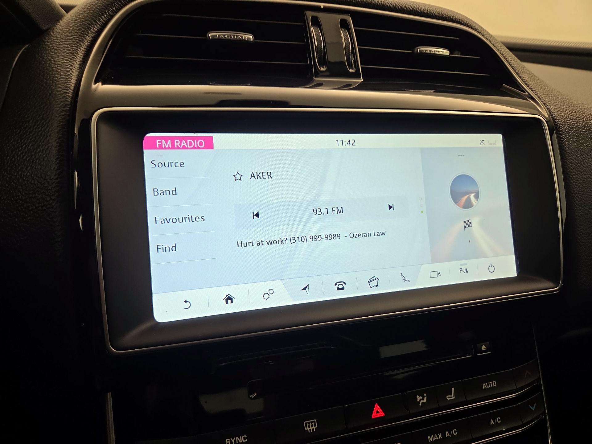 Thumbnail: 2017 Jaguar XE - 16