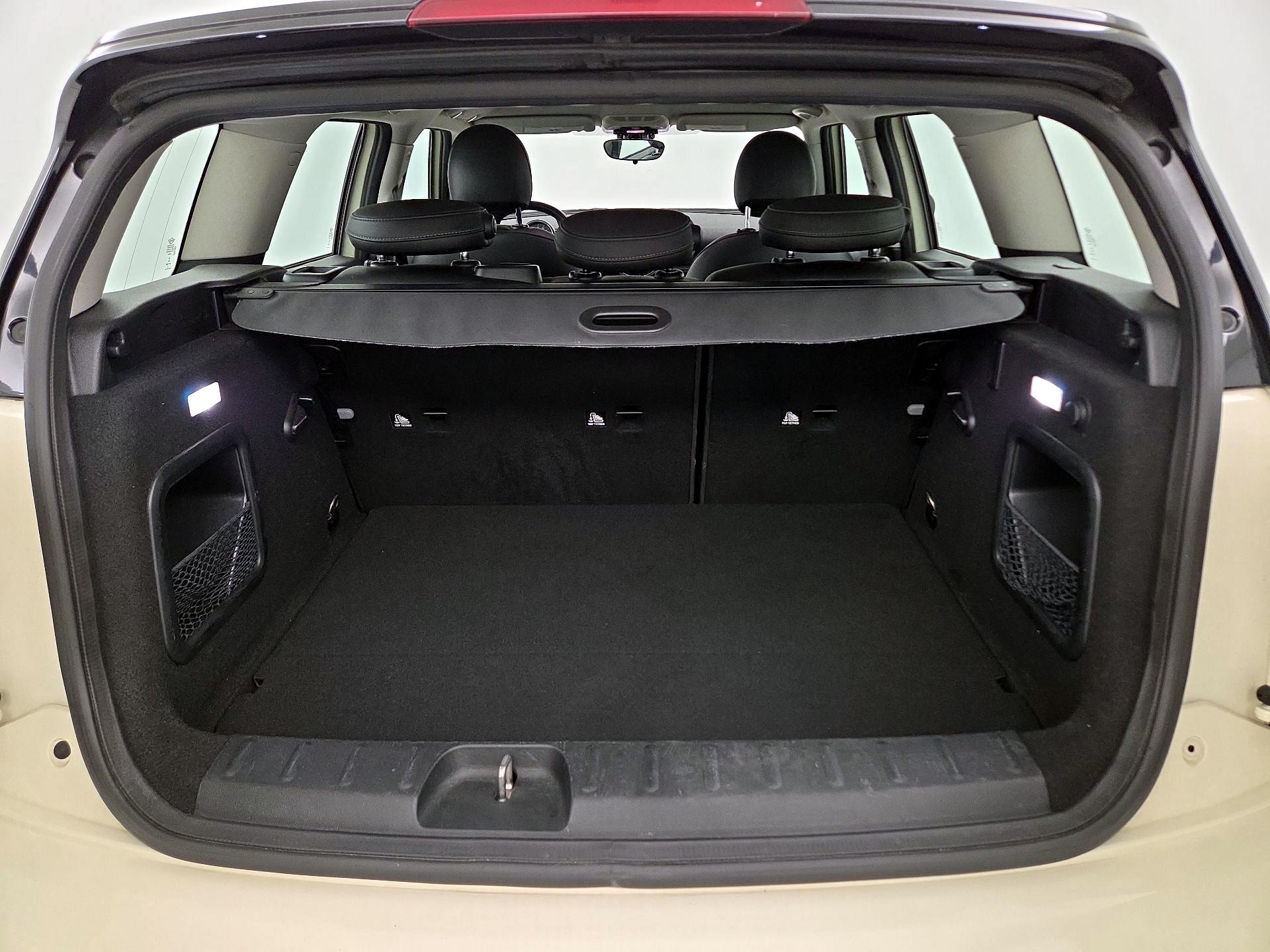 Thumbnail: 2017 MINI Cooper Clubman - 20
