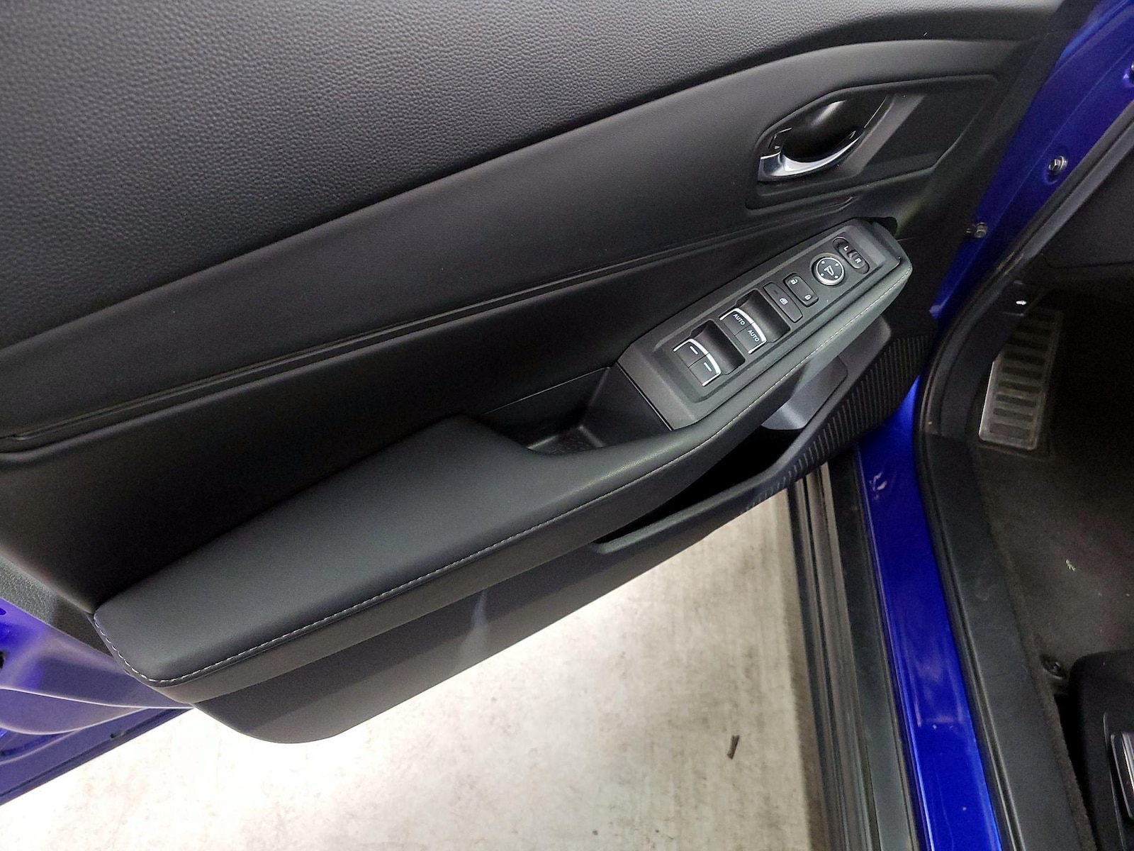 2024 Honda Accord Hybrid Sport - Photo 13