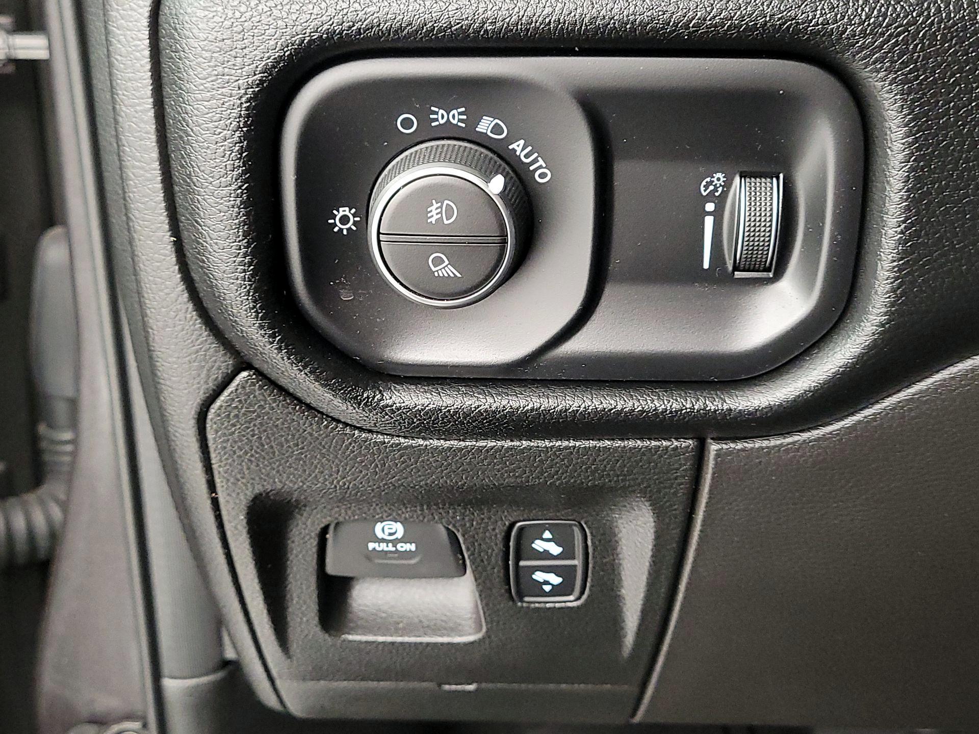 Thumbnail: 2020 RAM 1500 - 13