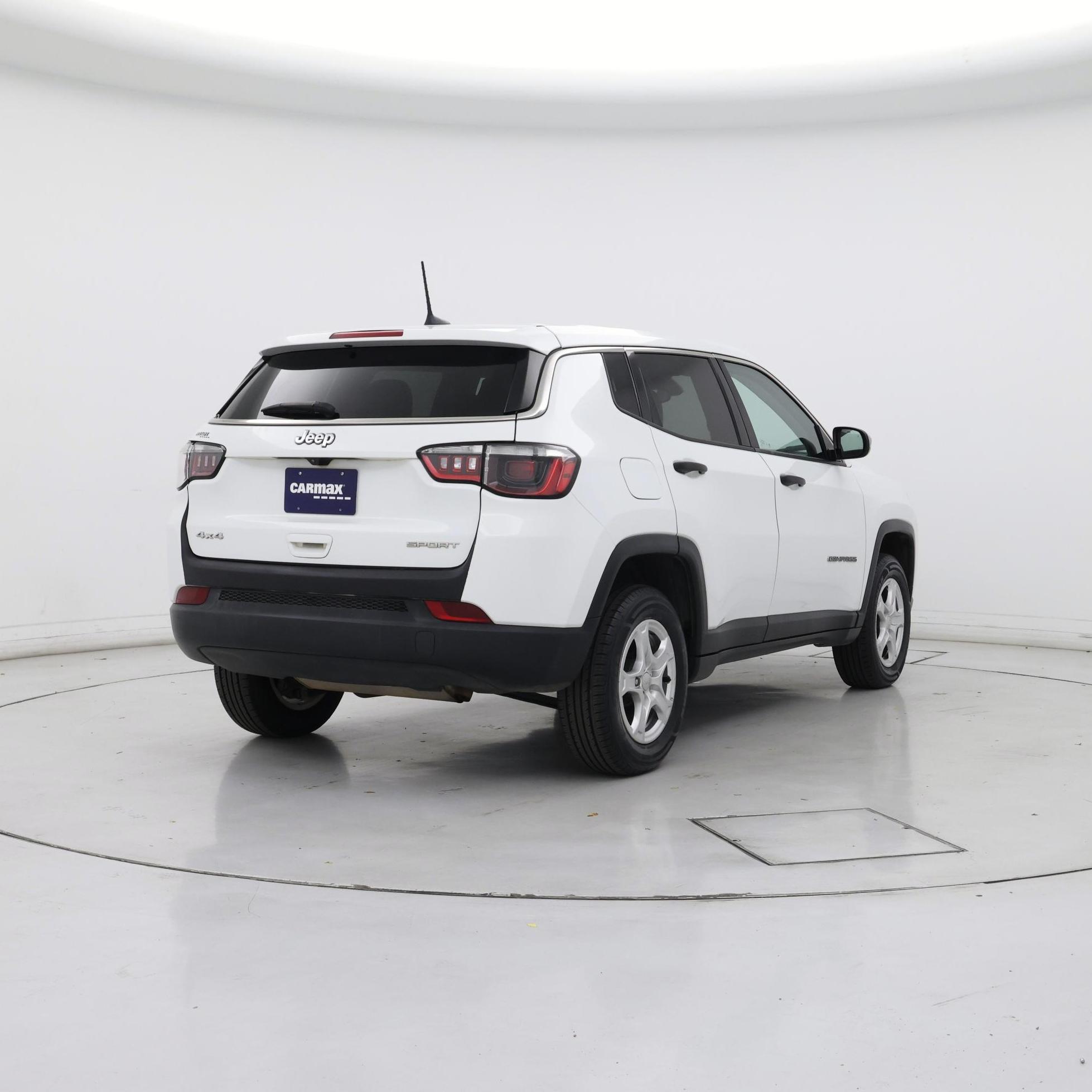 Thumbnail: 2022 Jeep Compass - 8