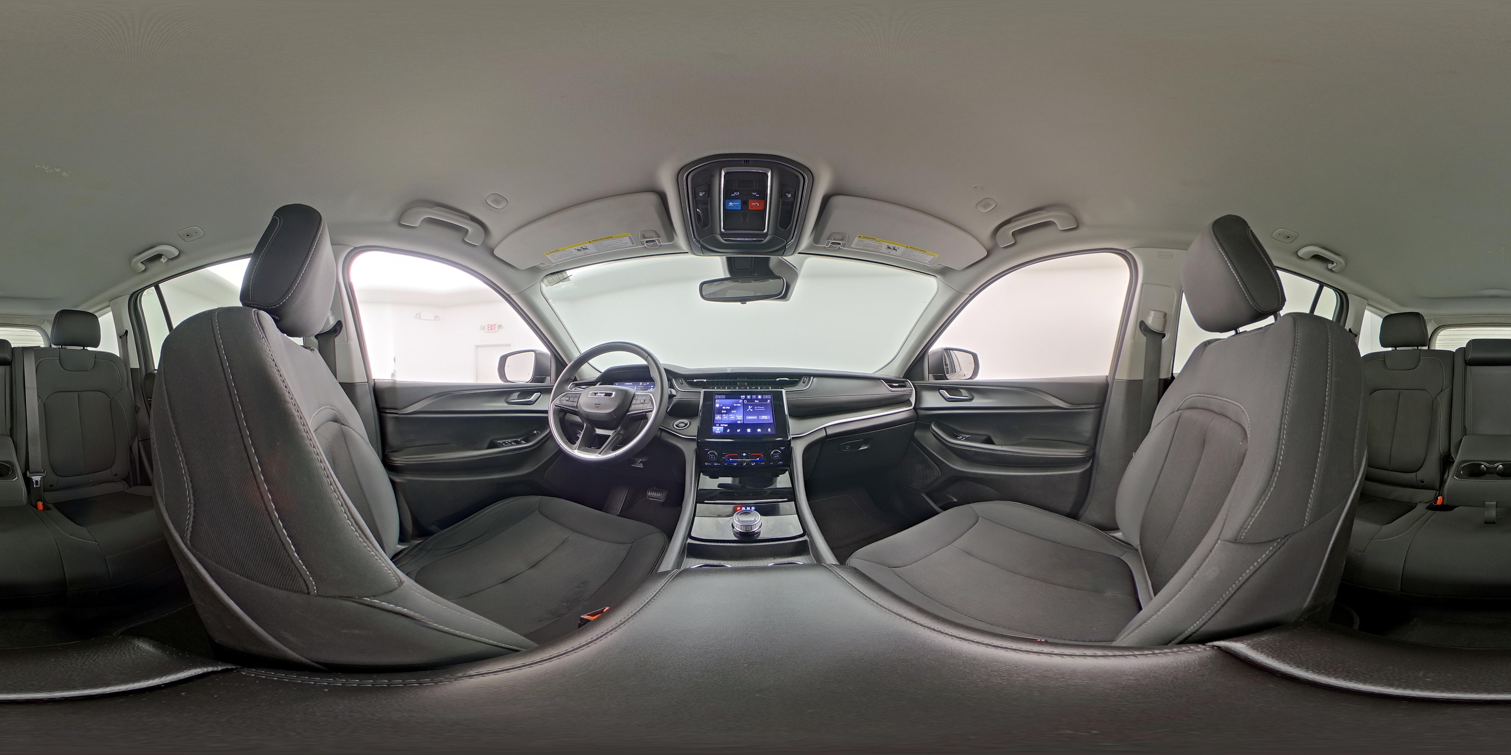 2023 Jeep Grand Cherokee Laredo - Photo 24
