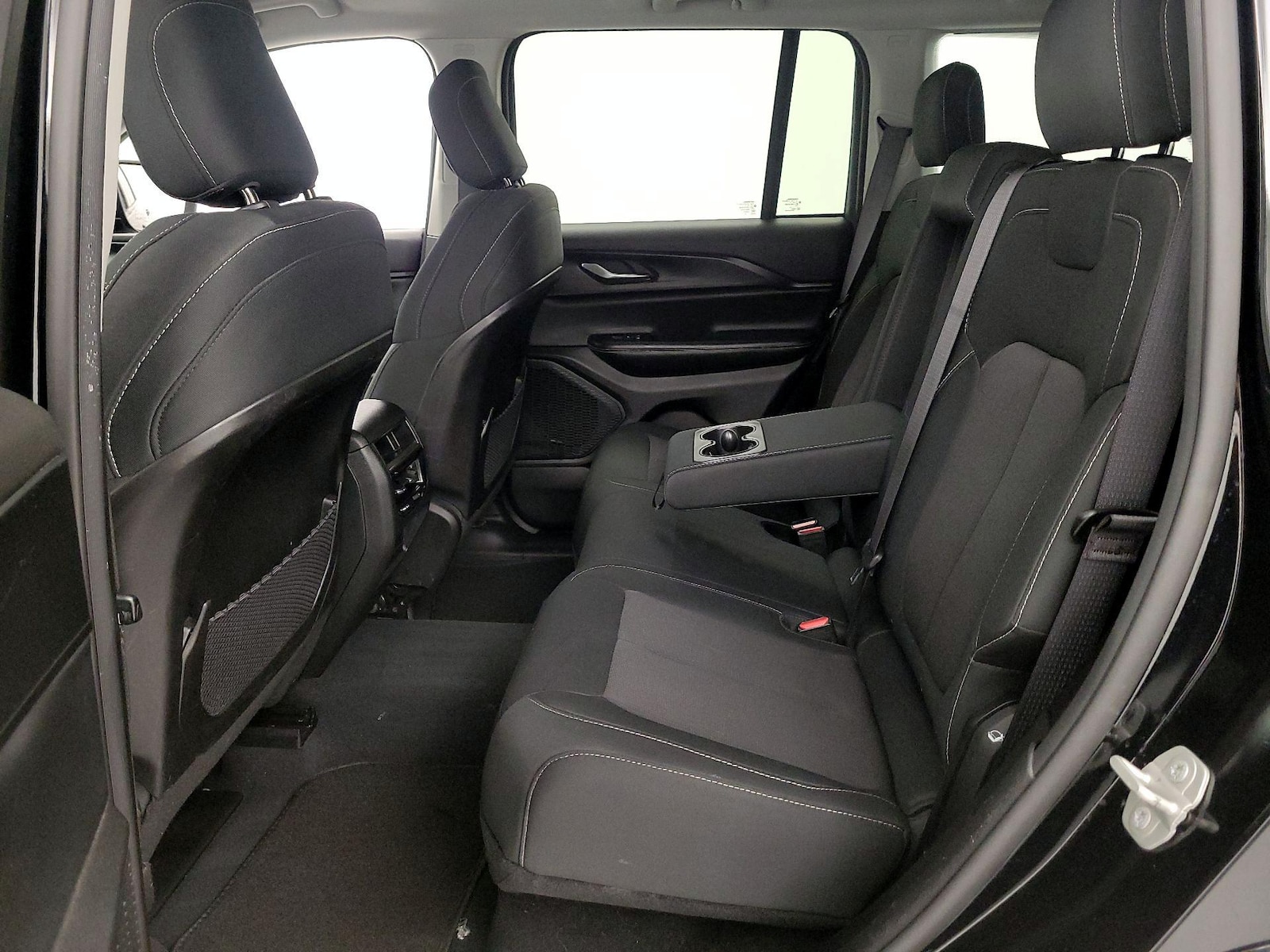 2023 Jeep Grand Cherokee Laredo - Photo 20