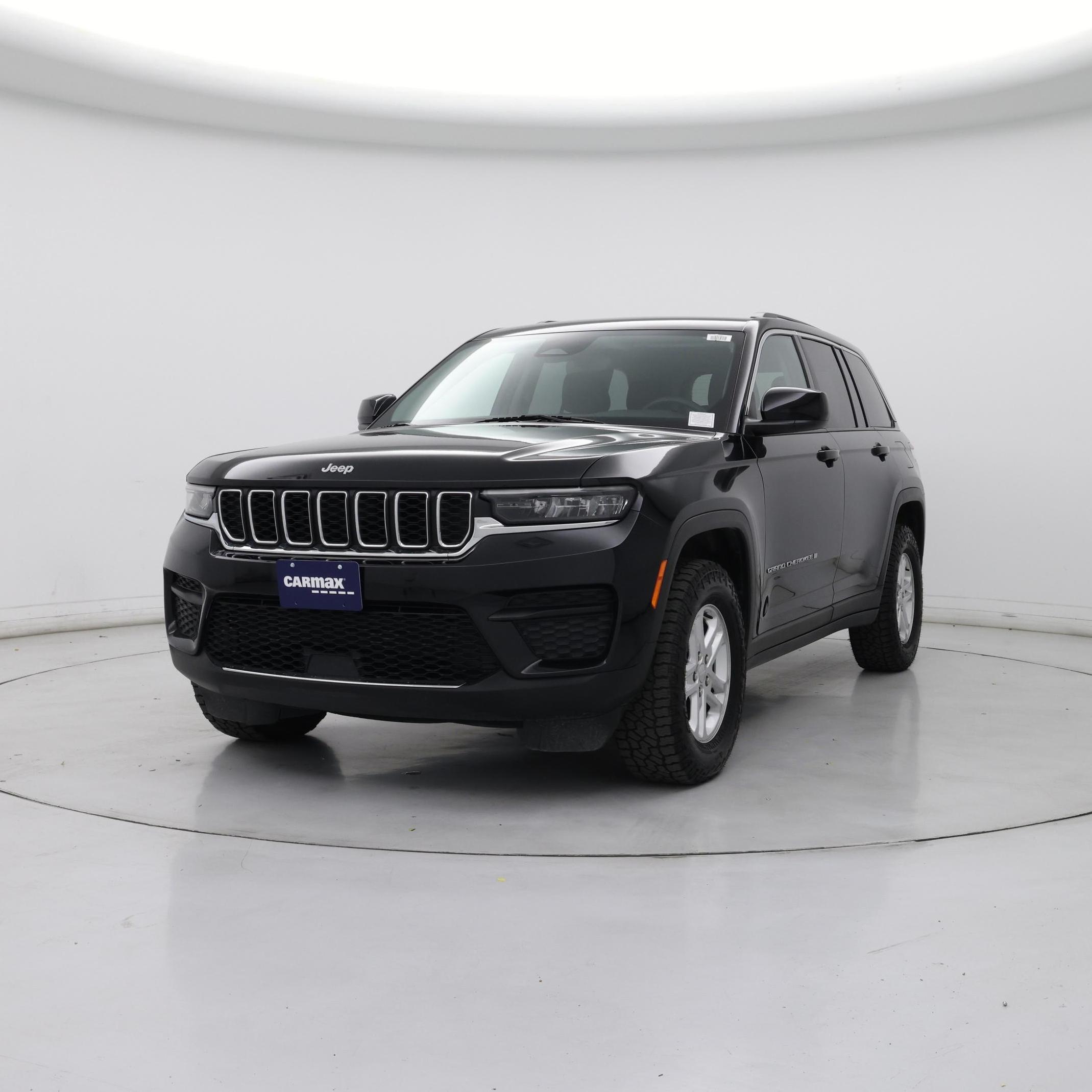 Thumbnail: 2023 Jeep Grand Cherokee - 4