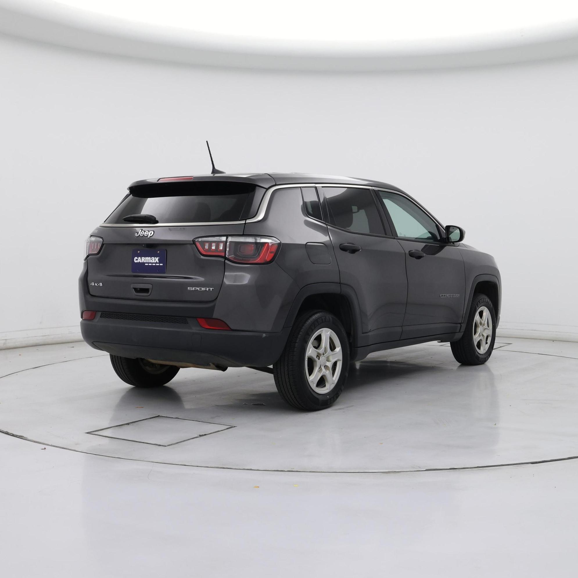 Thumbnail: 2022 Jeep Compass - 8