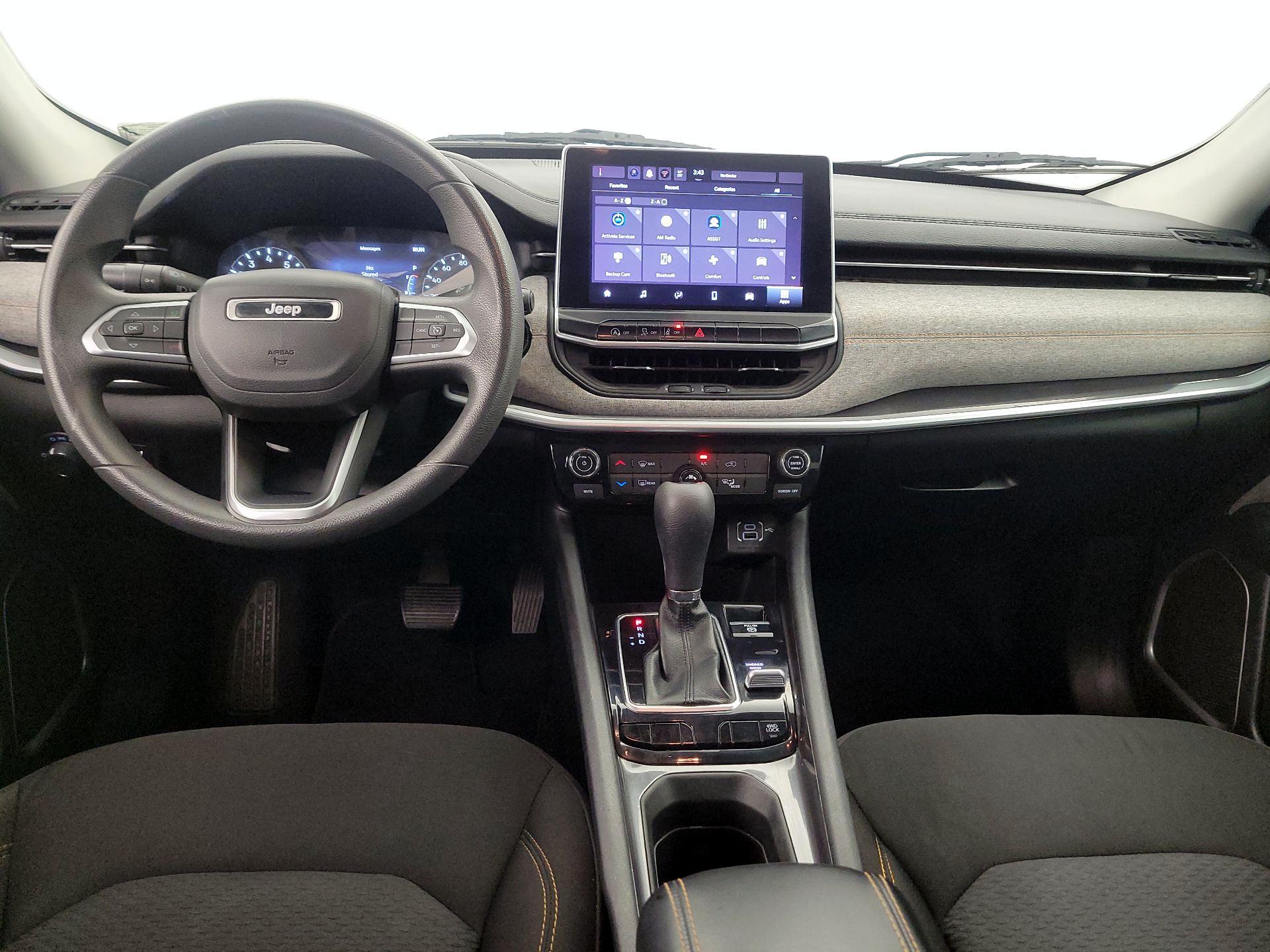 Thumbnail: 2022 Jeep Compass - 9