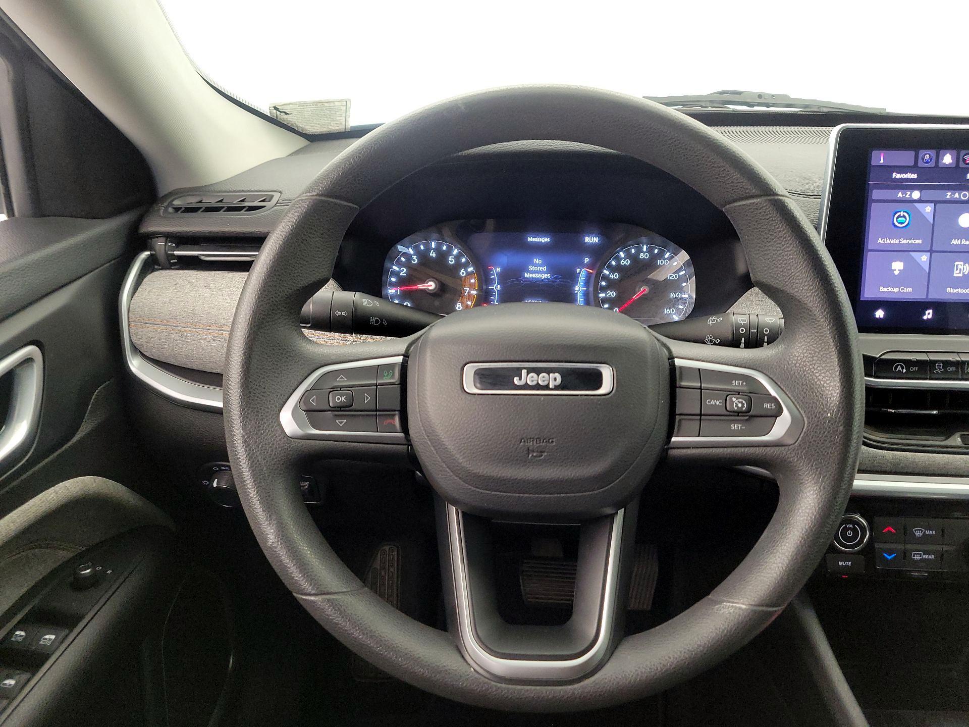 Thumbnail: 2022 Jeep Compass - 10