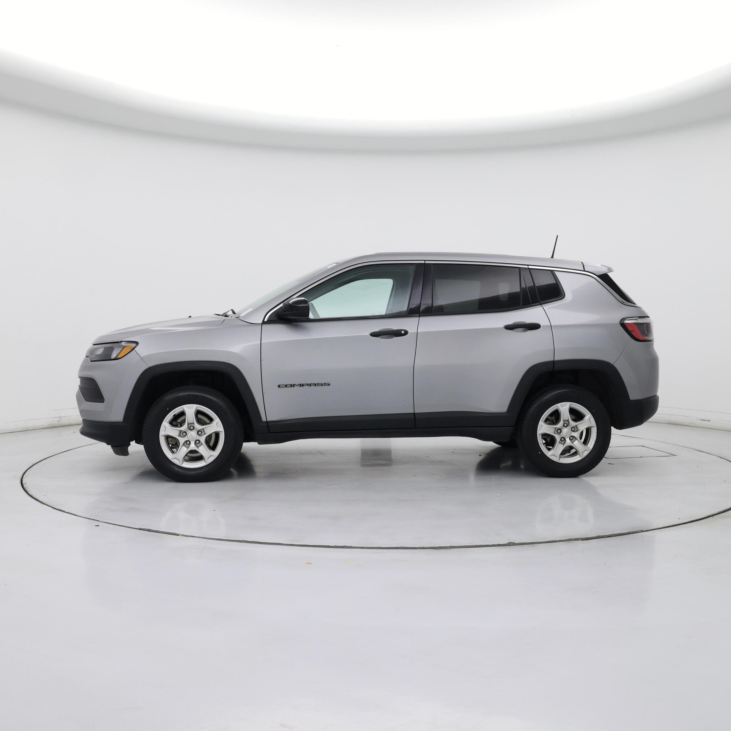 Thumbnail: 2022 Jeep Compass - 3