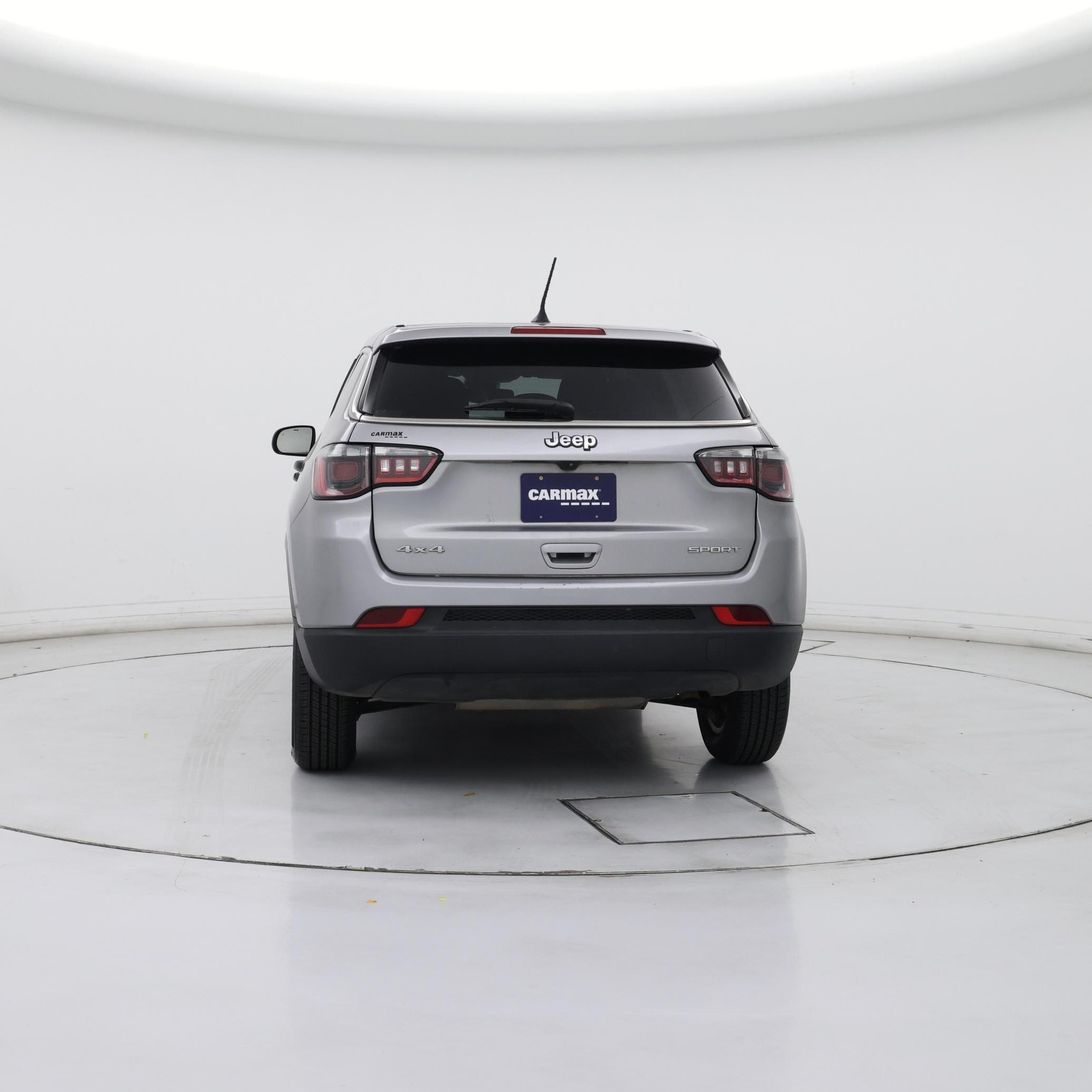 Thumbnail: 2022 Jeep Compass - 6