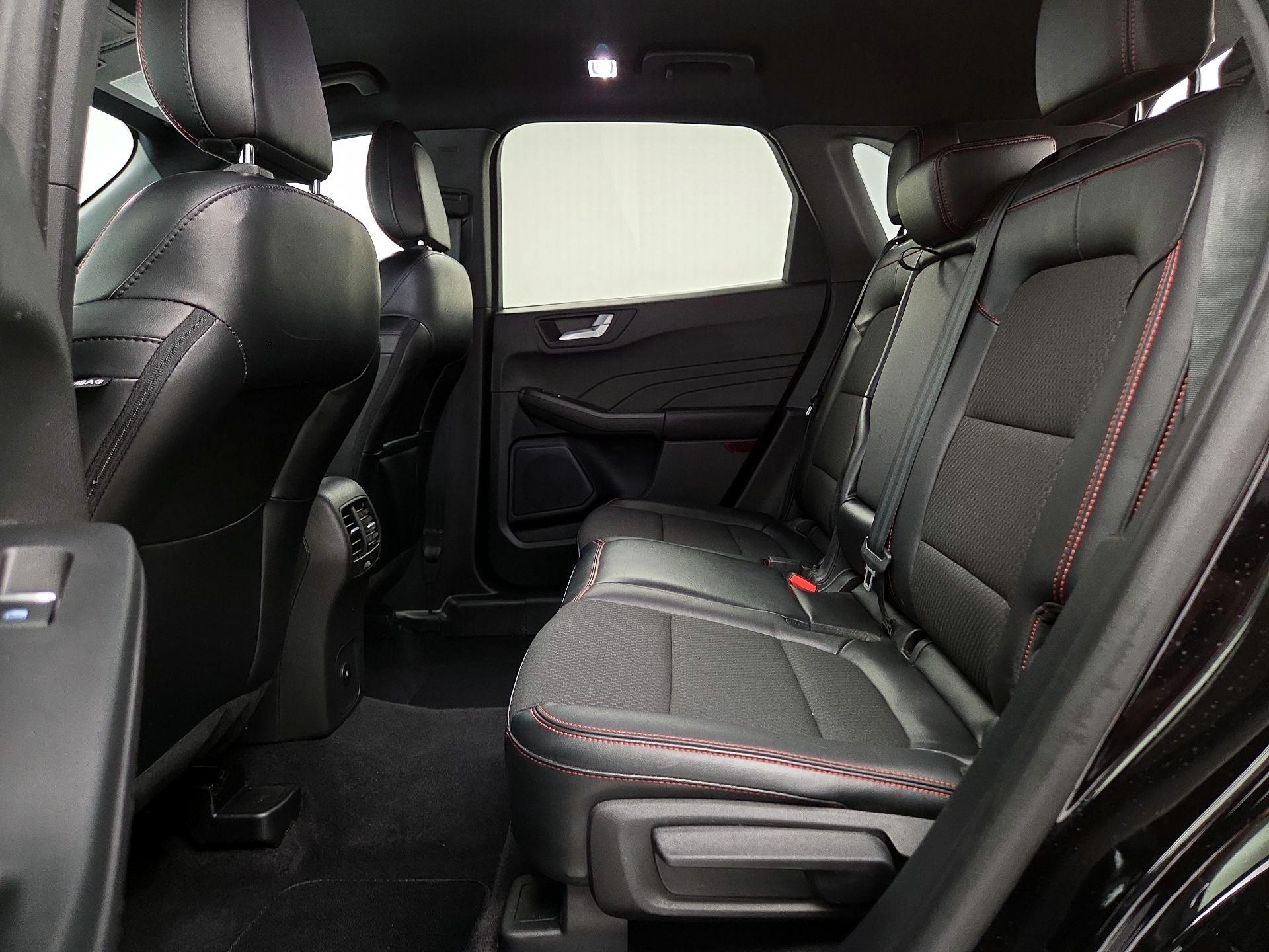 Thumbnail: 2023 Ford Escape - 20