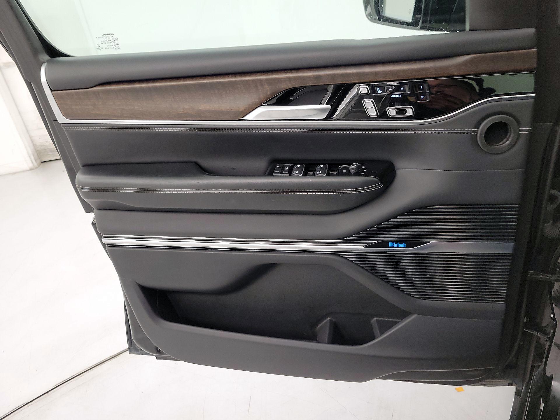 Thumbnail: 2023 Jeep Grand Wagoneer - 12
